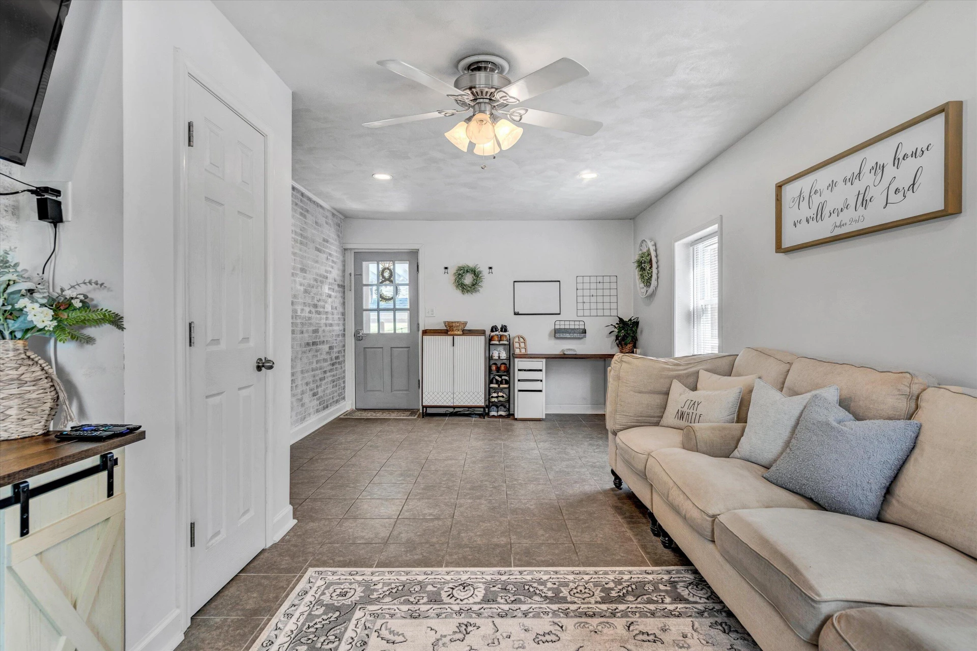 2747 Brogan CIR - Photo 12