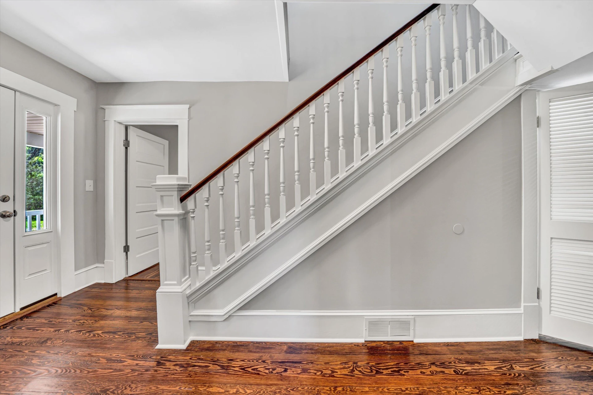319 Trinity RD - Photo 7