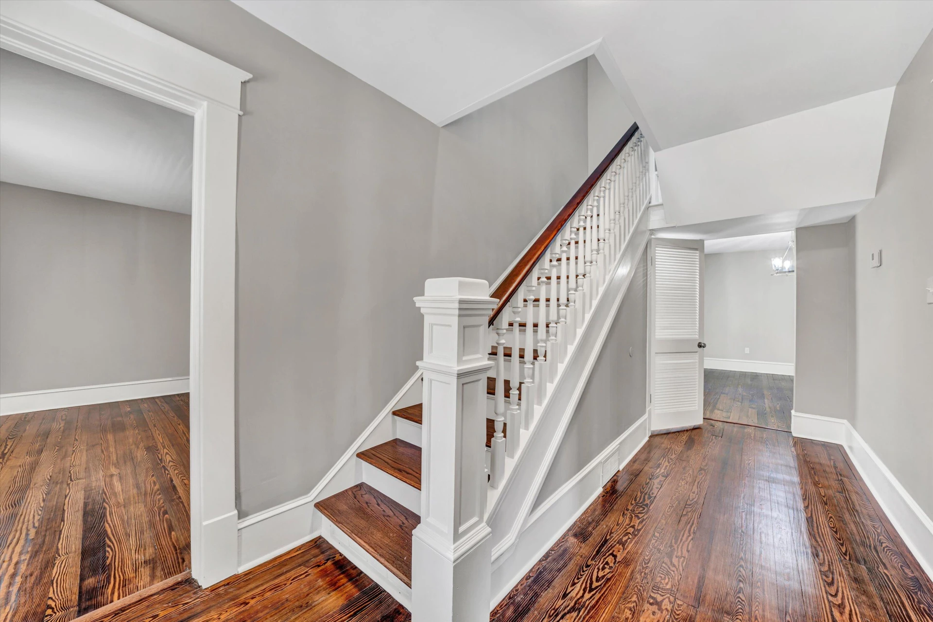 319 Trinity RD - Photo 8