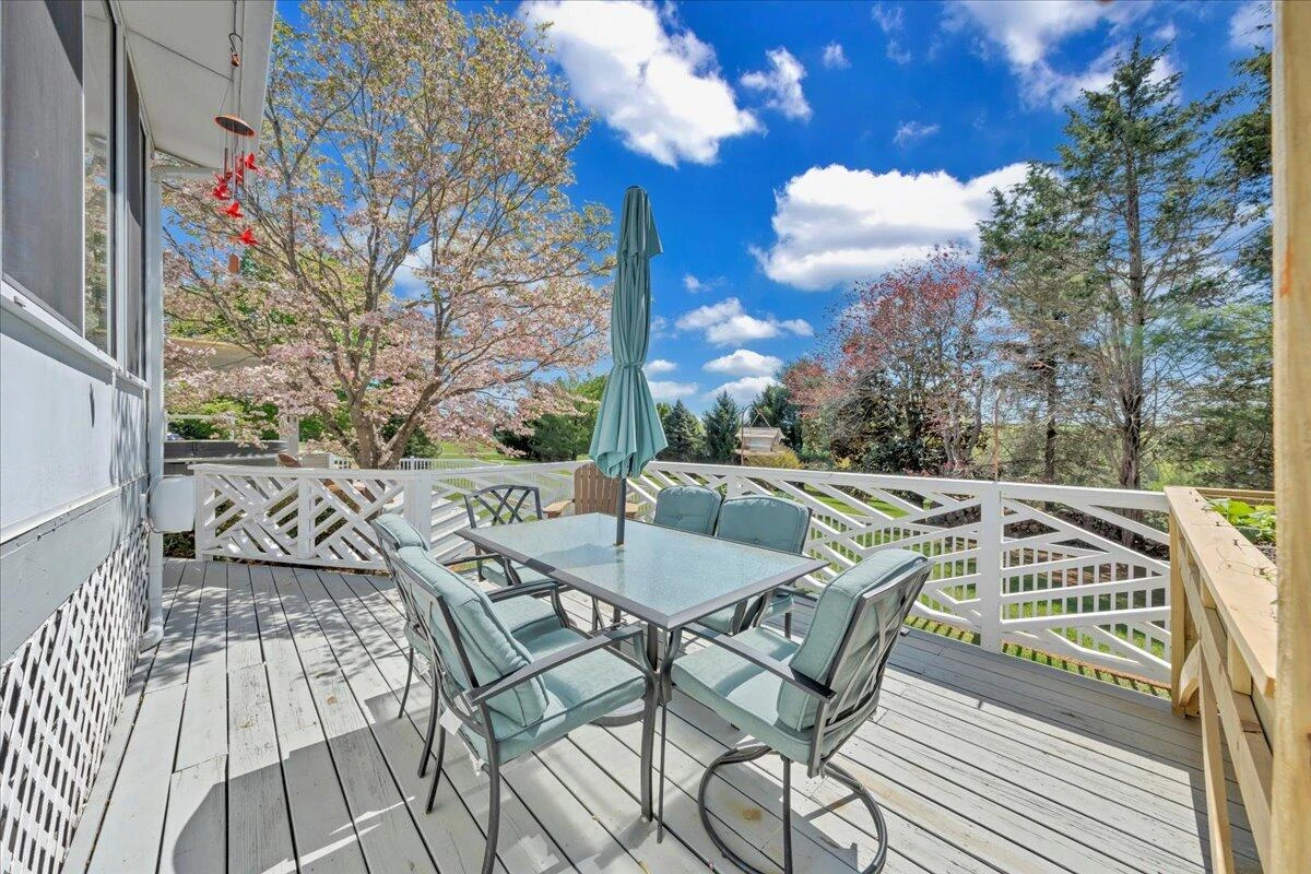 530 Mallard Point RD - Photo 51