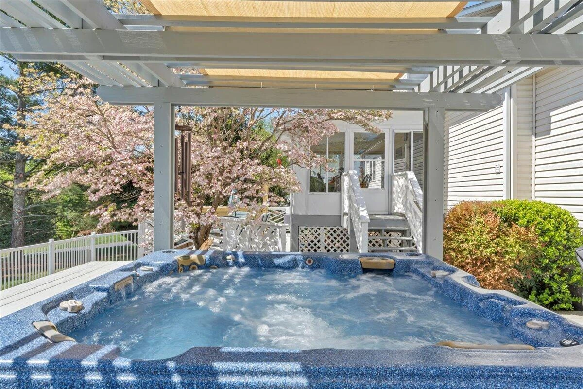 530 Mallard Point RD - Photo 8