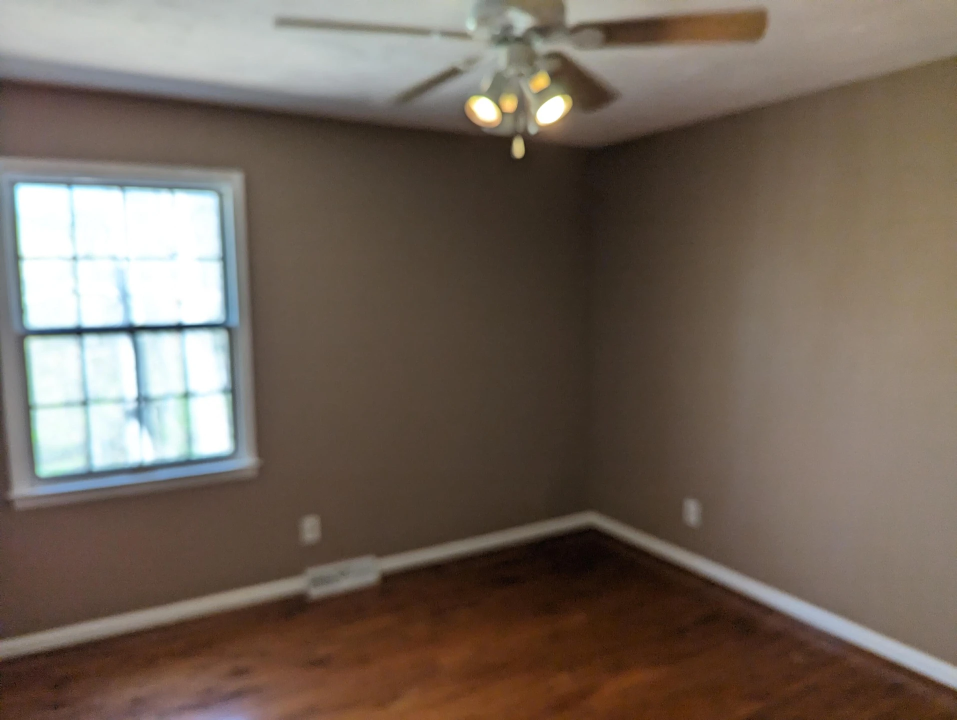 515 Sweetbriar  LN - Photo 18