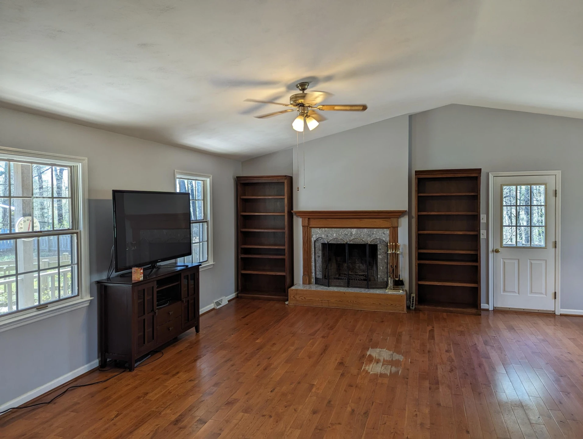 515 Sweetbriar  LN - Photo 21