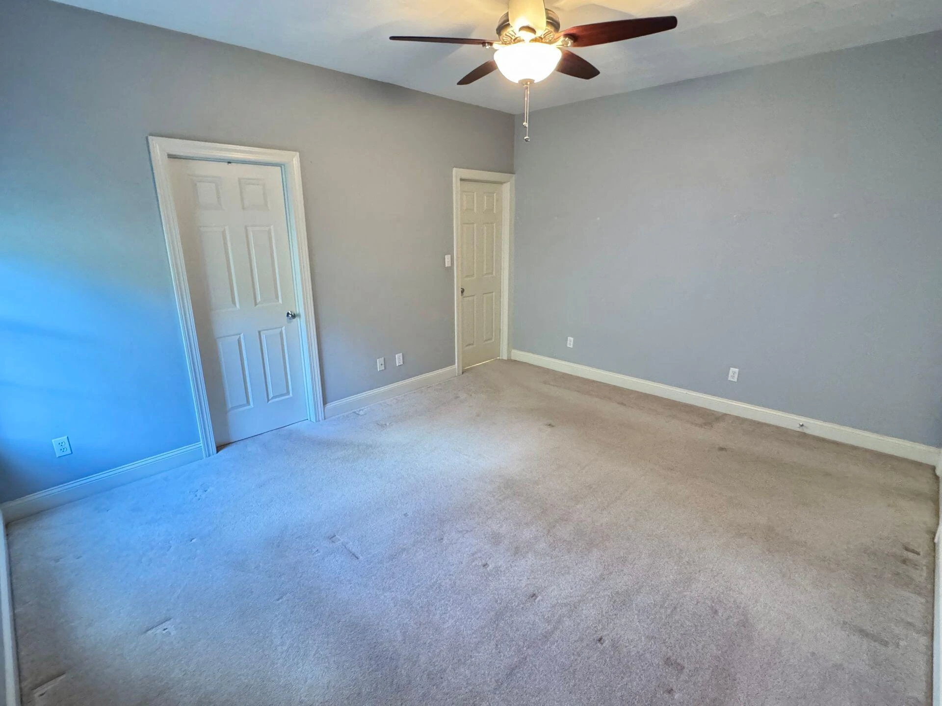 6201 Crumpacker DR - Photo 26