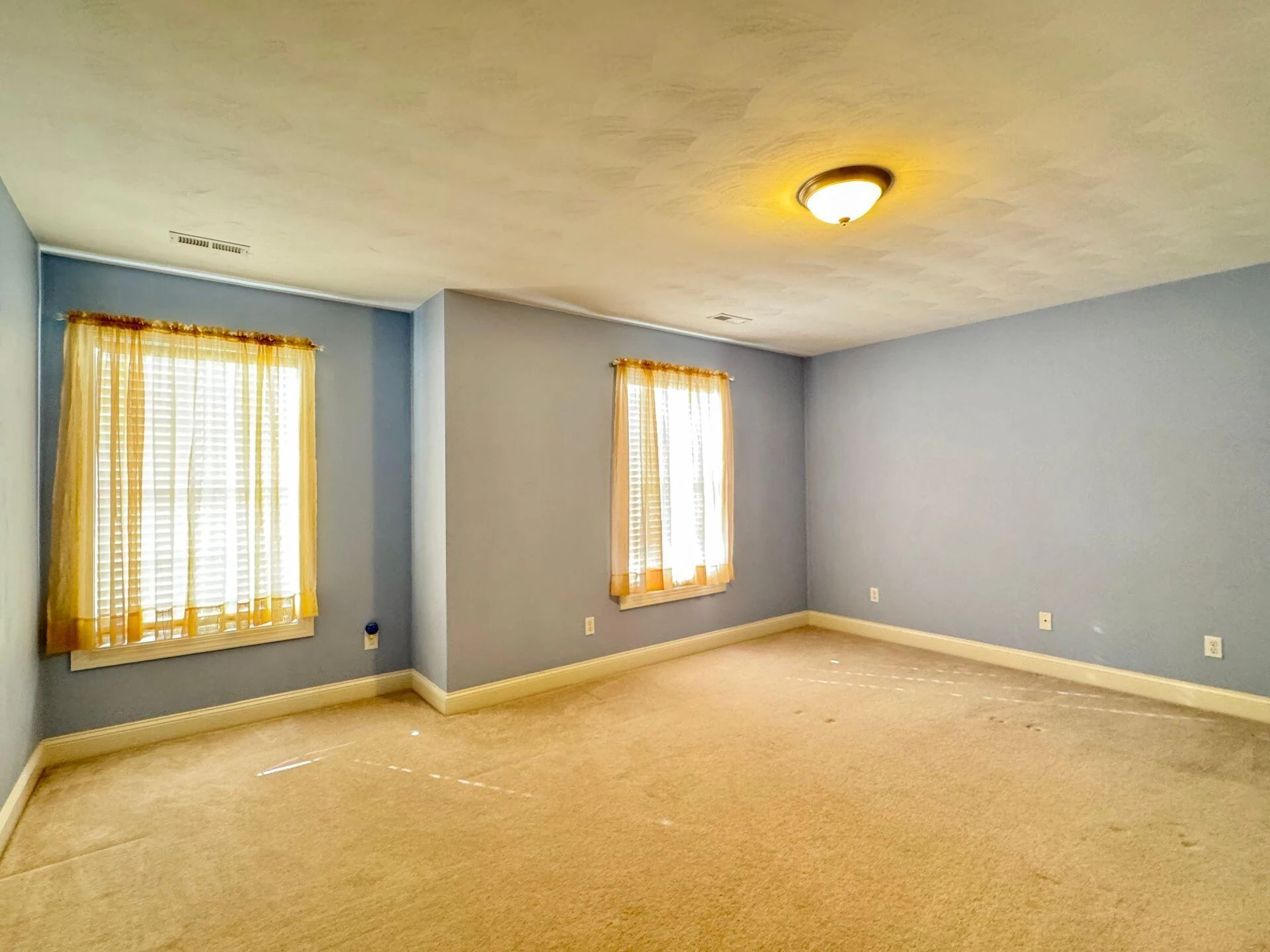 6201 Crumpacker DR - Photo 46