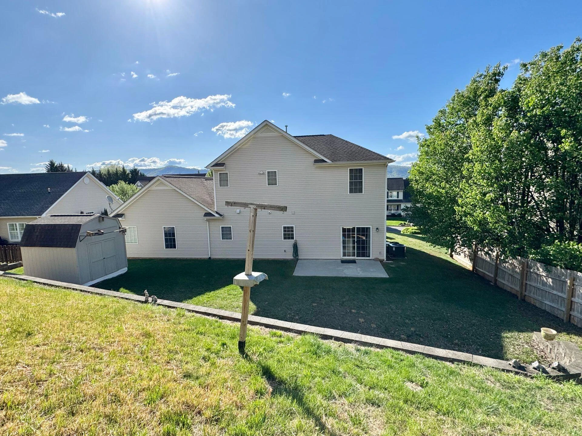 6201 Crumpacker DR - Photo 64