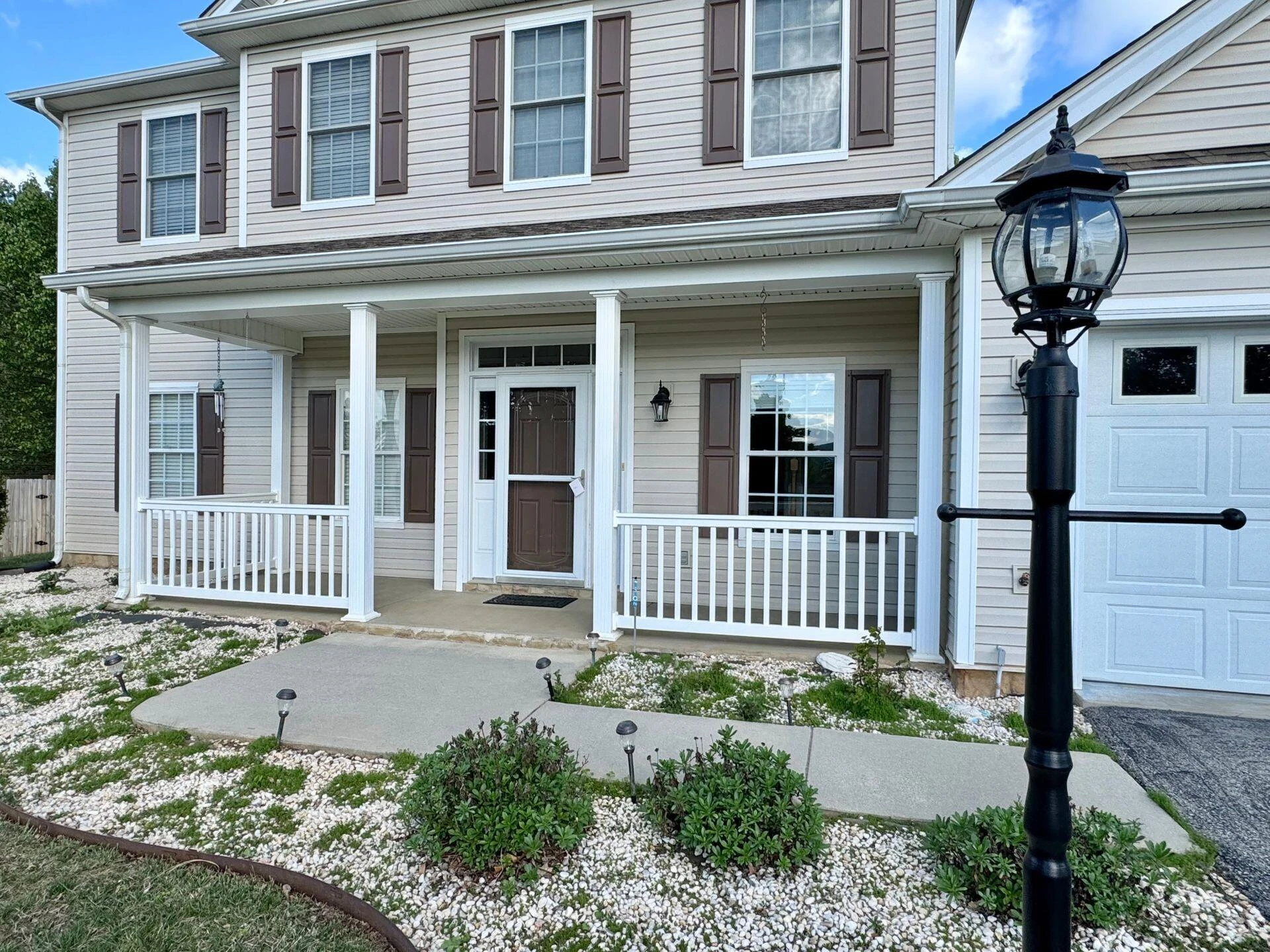 6201 Crumpacker DR - Photo 8
