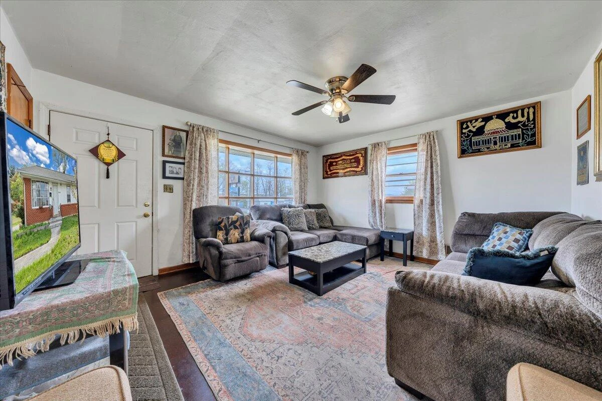 3724 Plantation RD - Photo 7