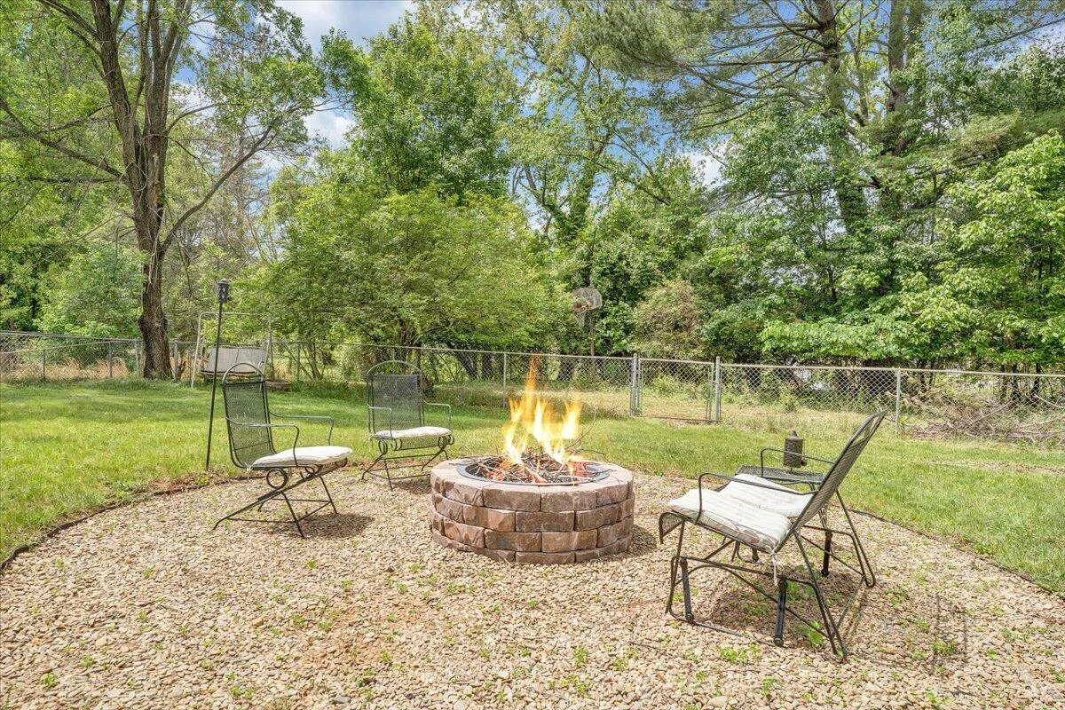 3305 Ventnor RD - Photo 27