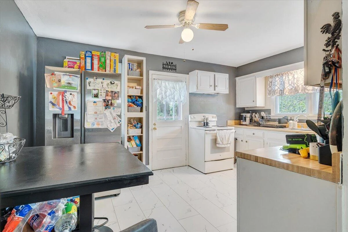 3305 Ventnor RD - Photo 6