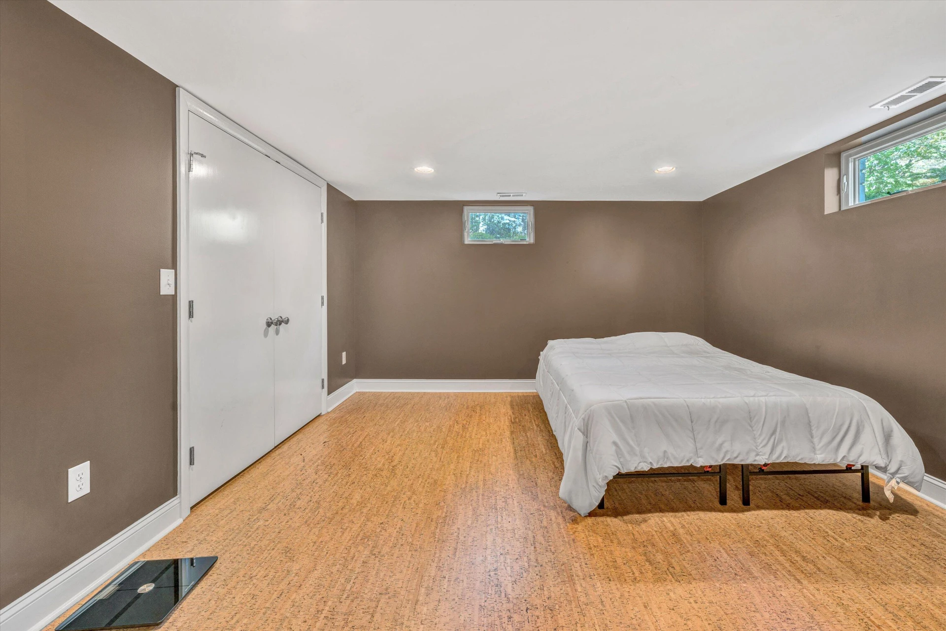 3421 Exeter ST - Photo 34