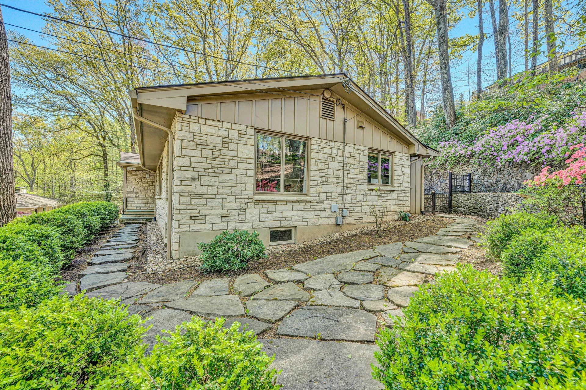 3421 Exeter ST - Photo 45