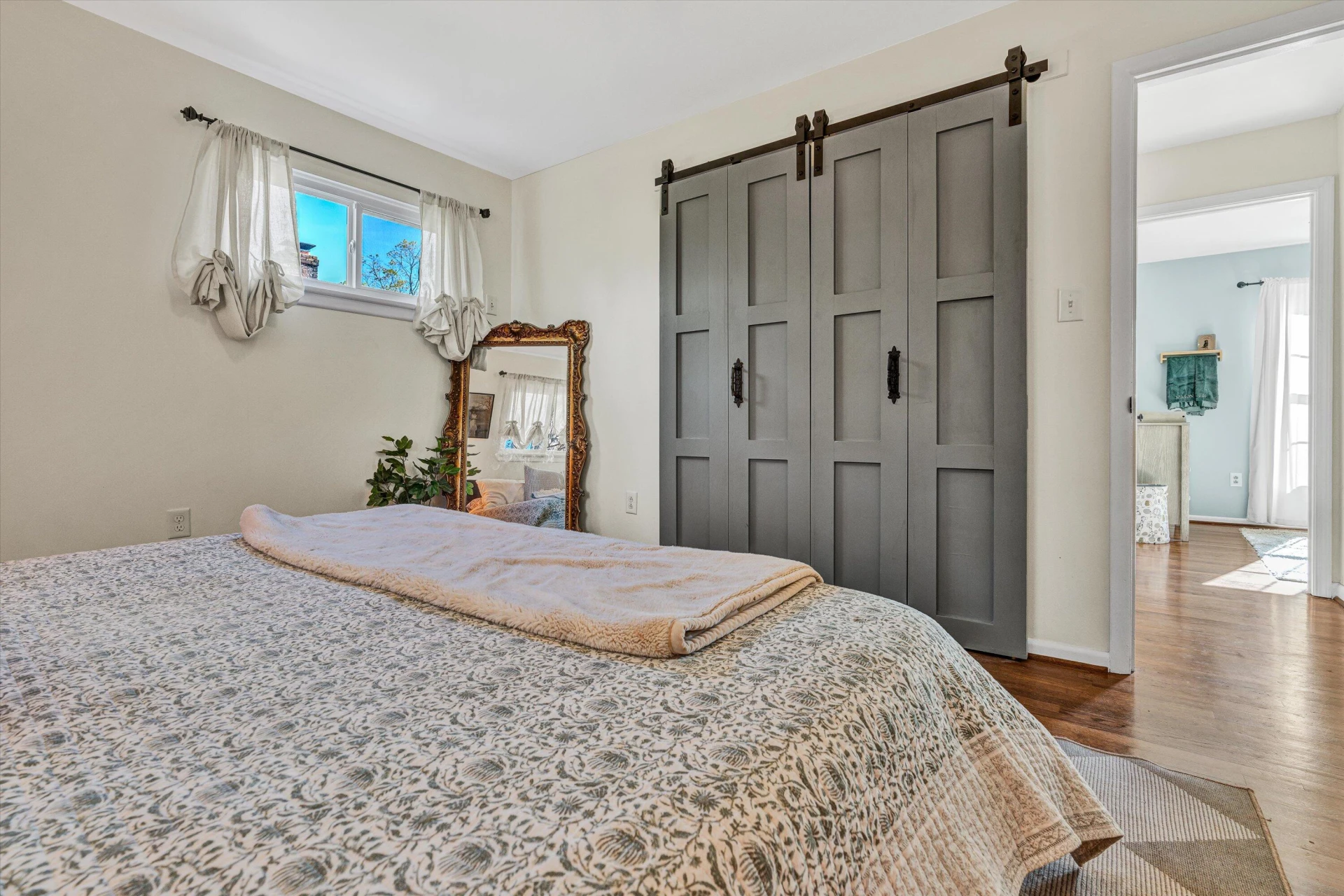 3819 Hyde Park DR - Photo 19