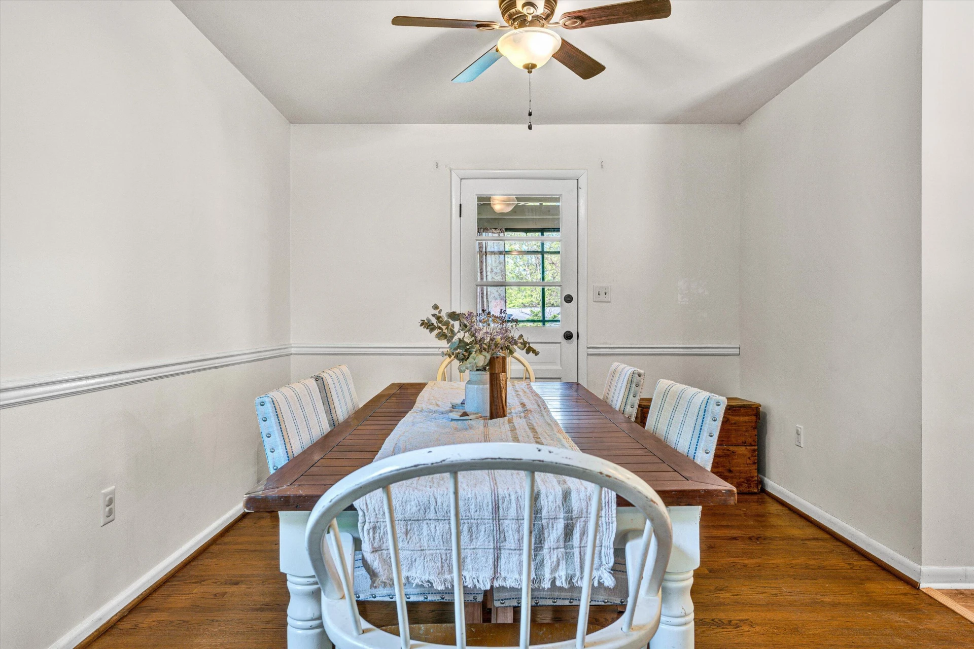 3819 Hyde Park DR - Photo 6