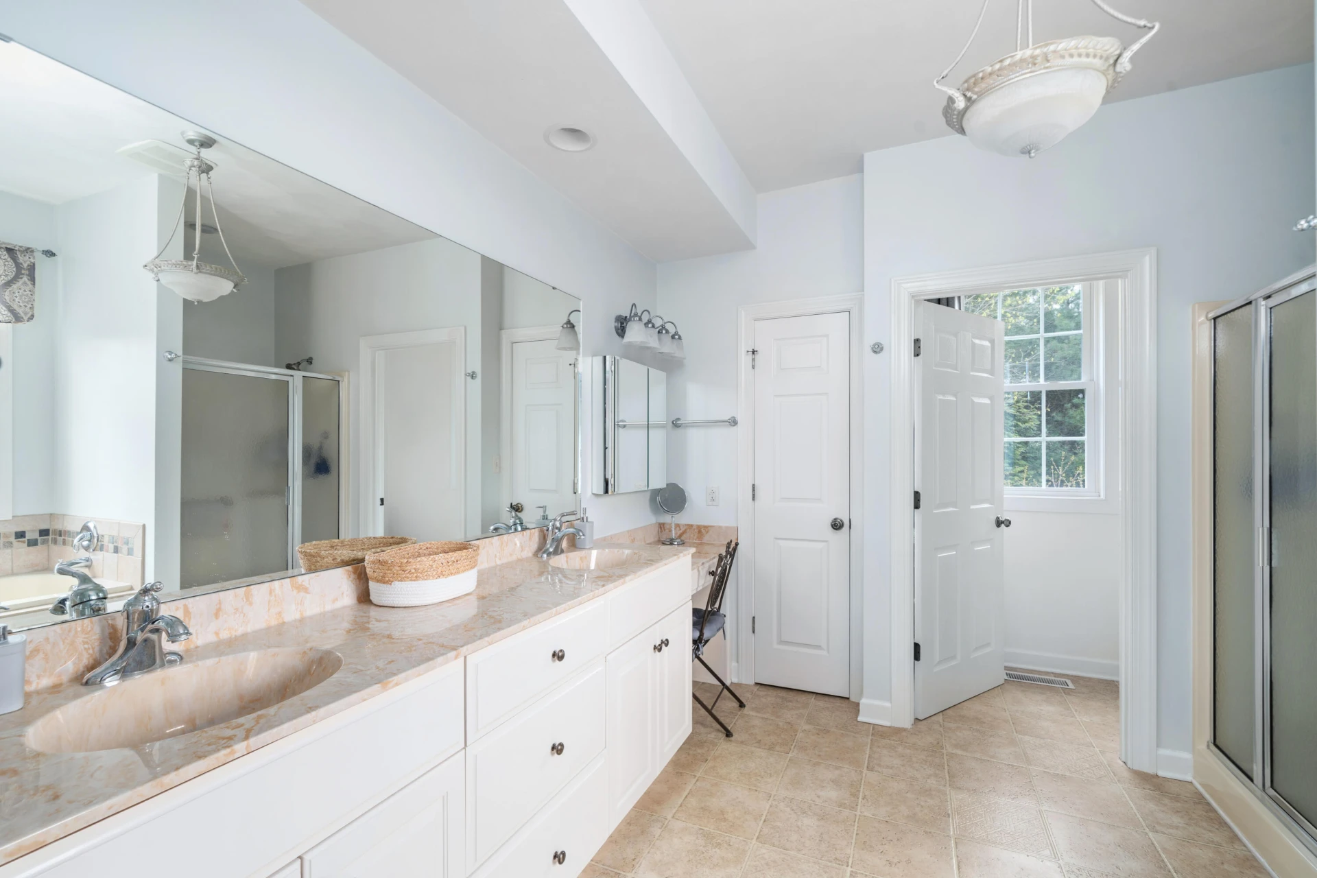 2609 Country Club RD - Photo 14