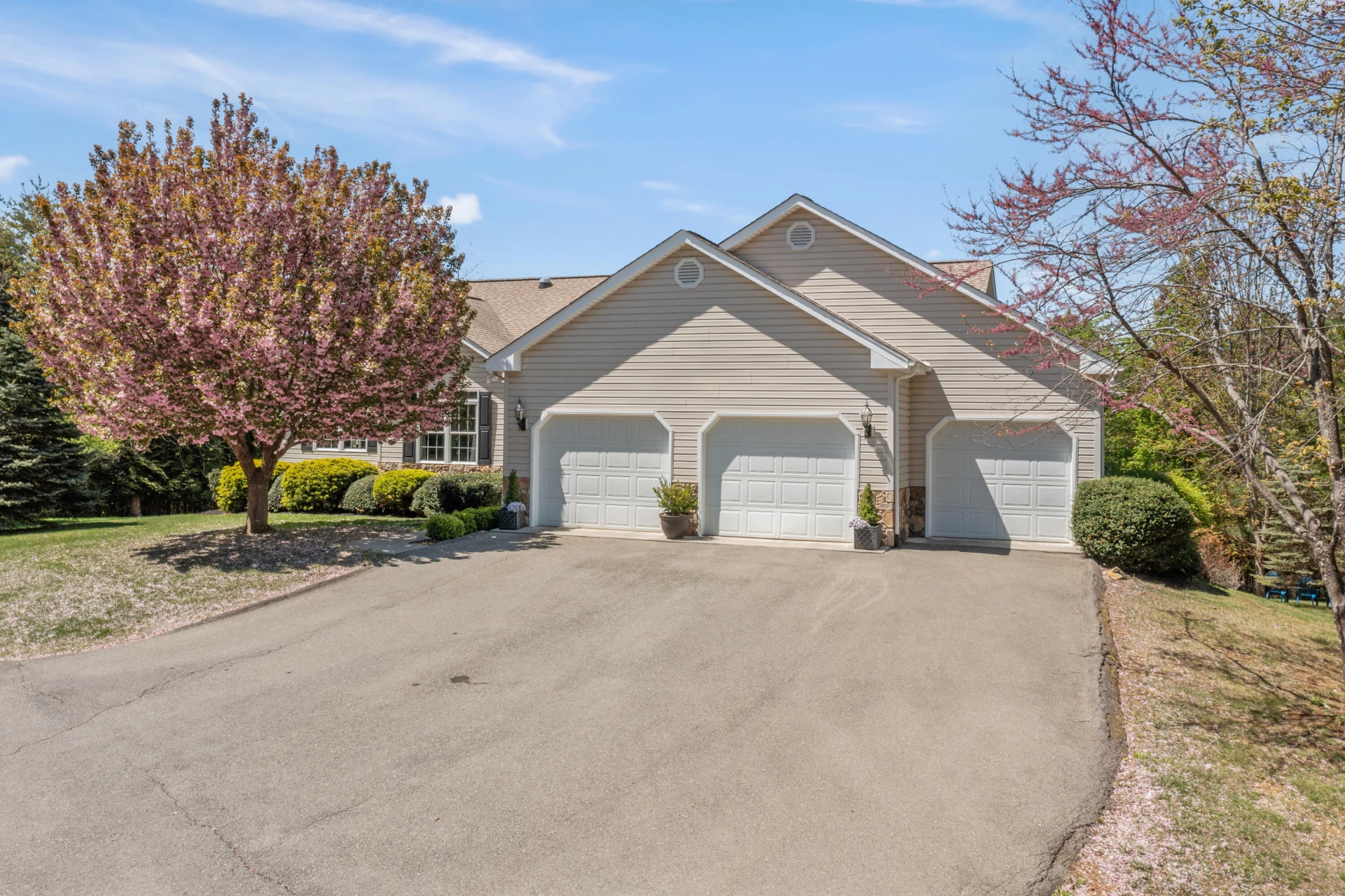 2609 Country Club RD - Photo 36
