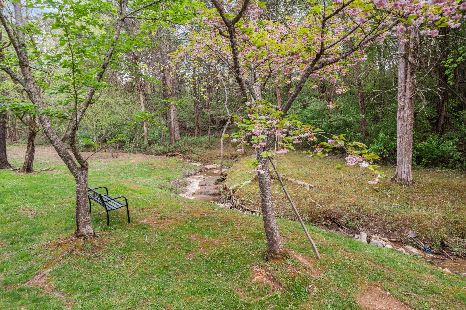 2609 Country Club RD - Photo 4