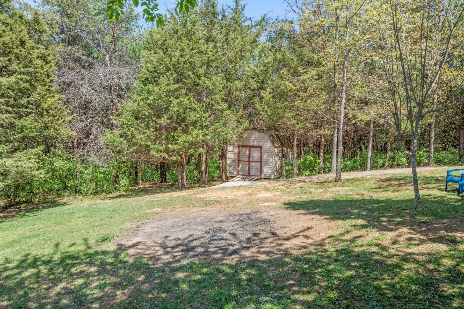 2609 Country Club RD - Photo 43