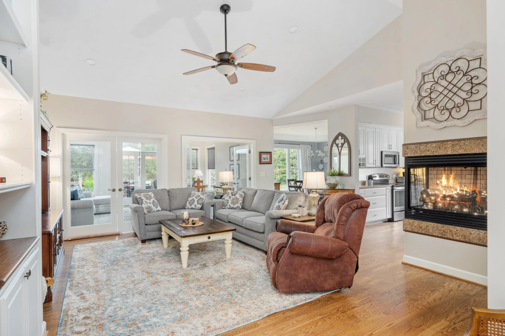 2609 Country Club RD - Photo 9