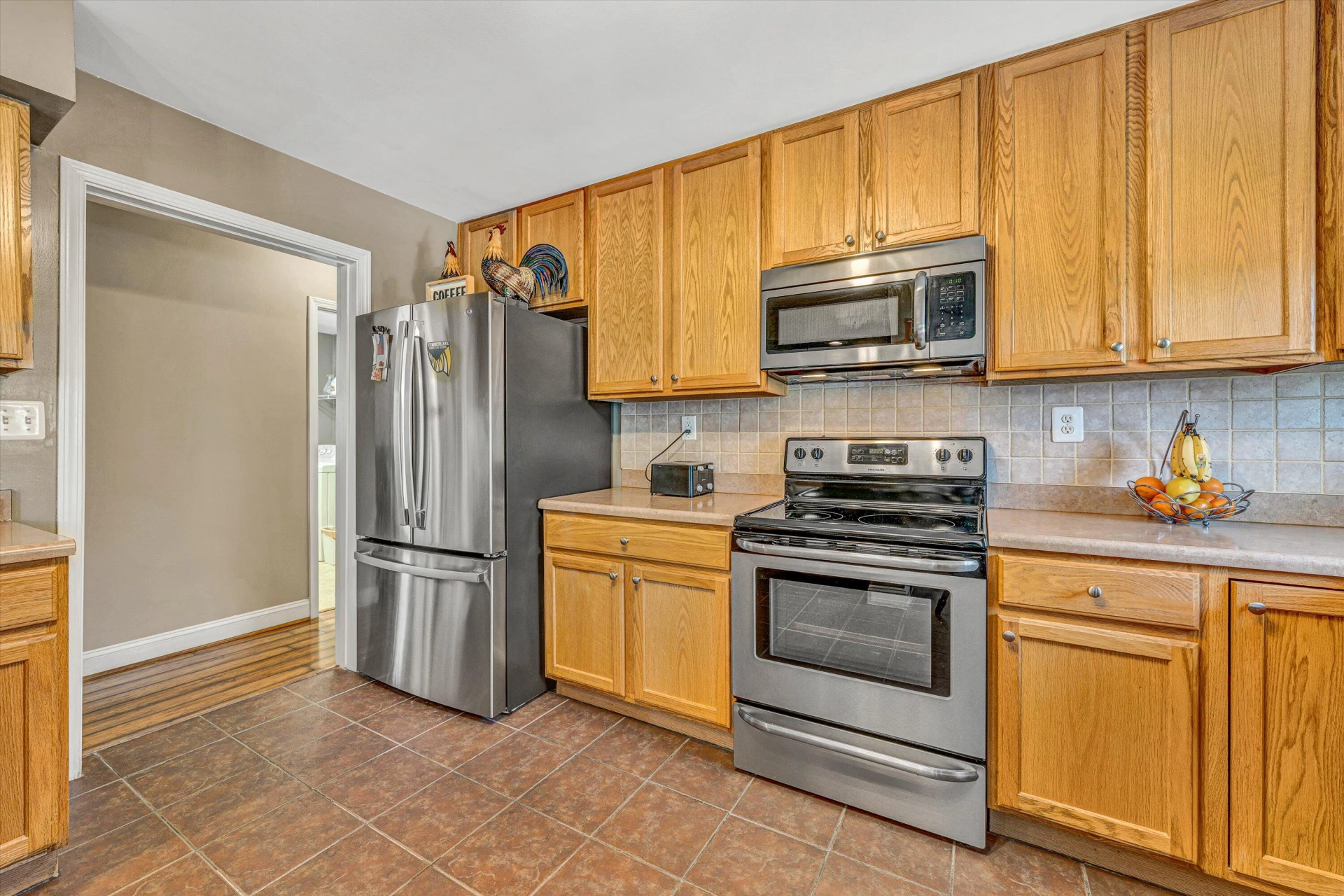 102 Cedar ST - Photo 24