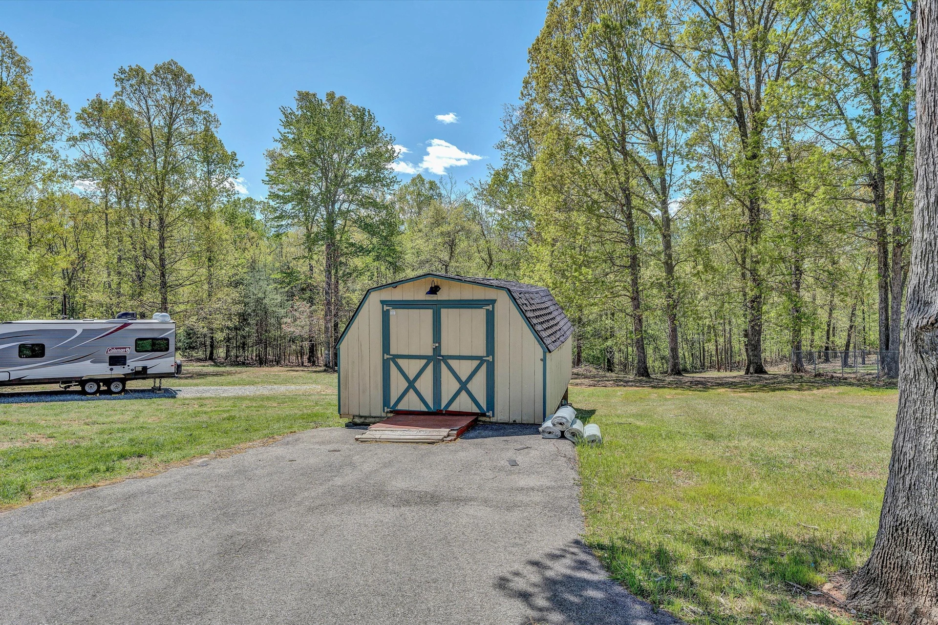 102 Cedar ST - Photo 42