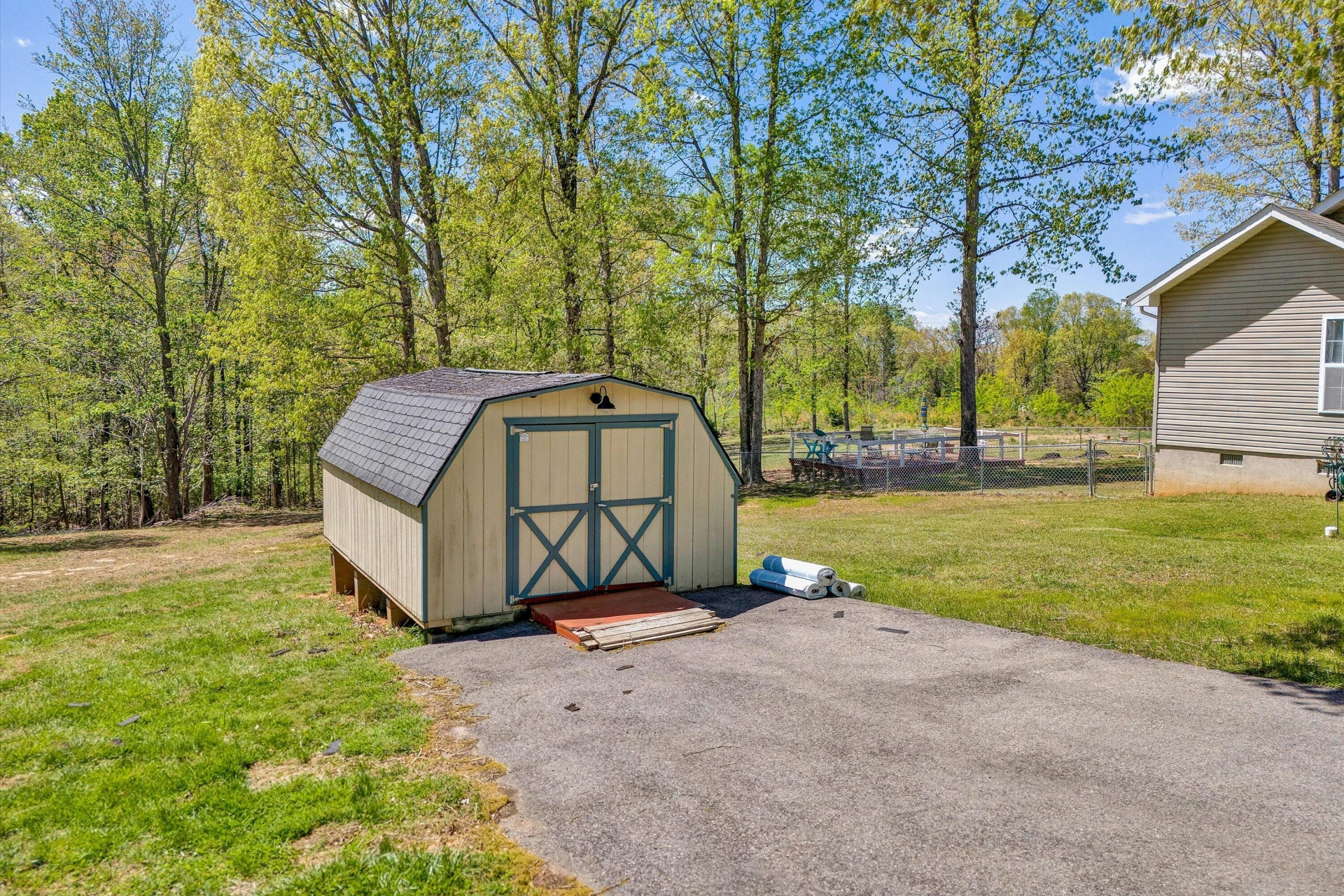 102 Cedar ST - Photo 43