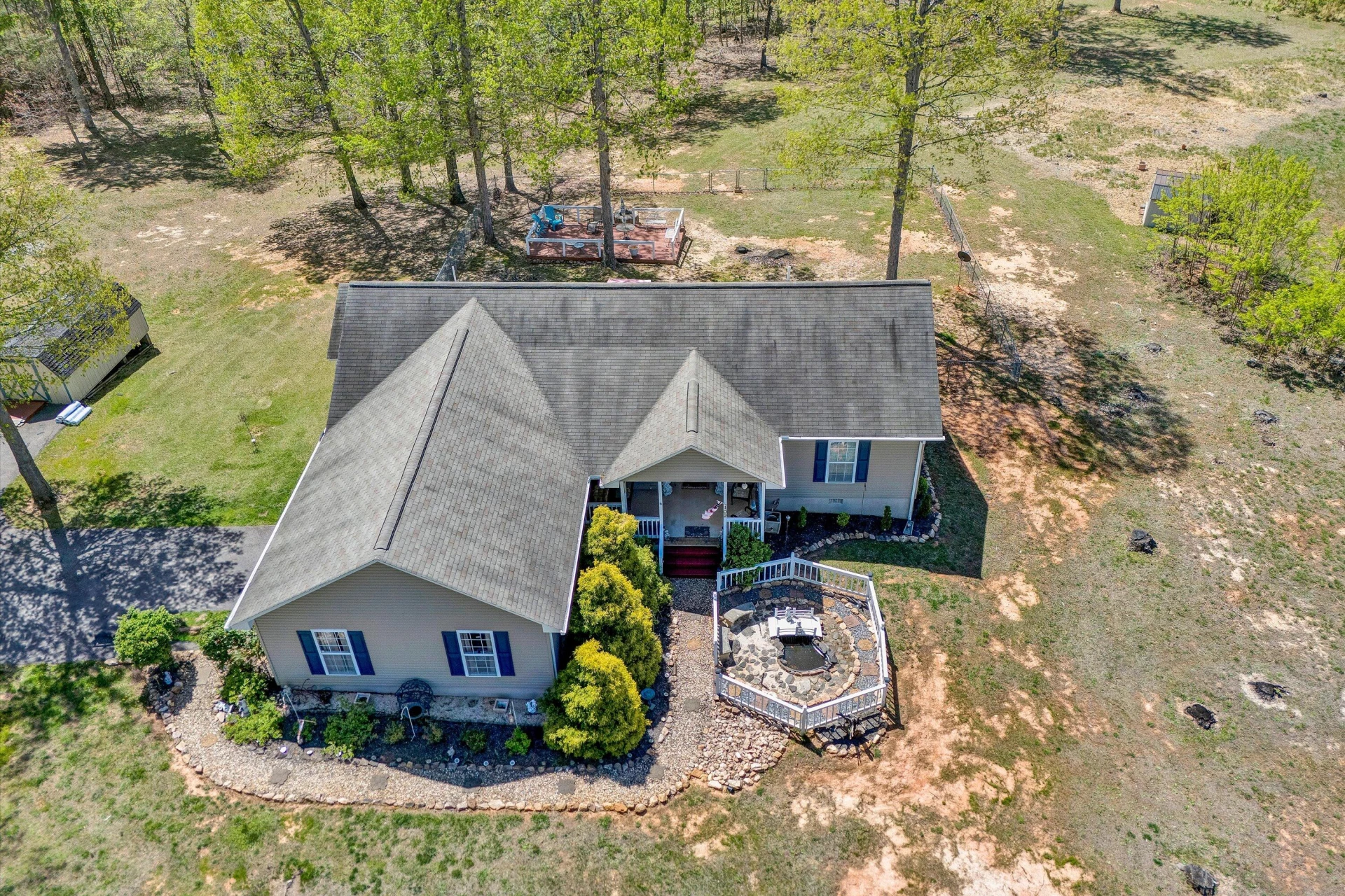 102 Cedar ST - Photo 44
