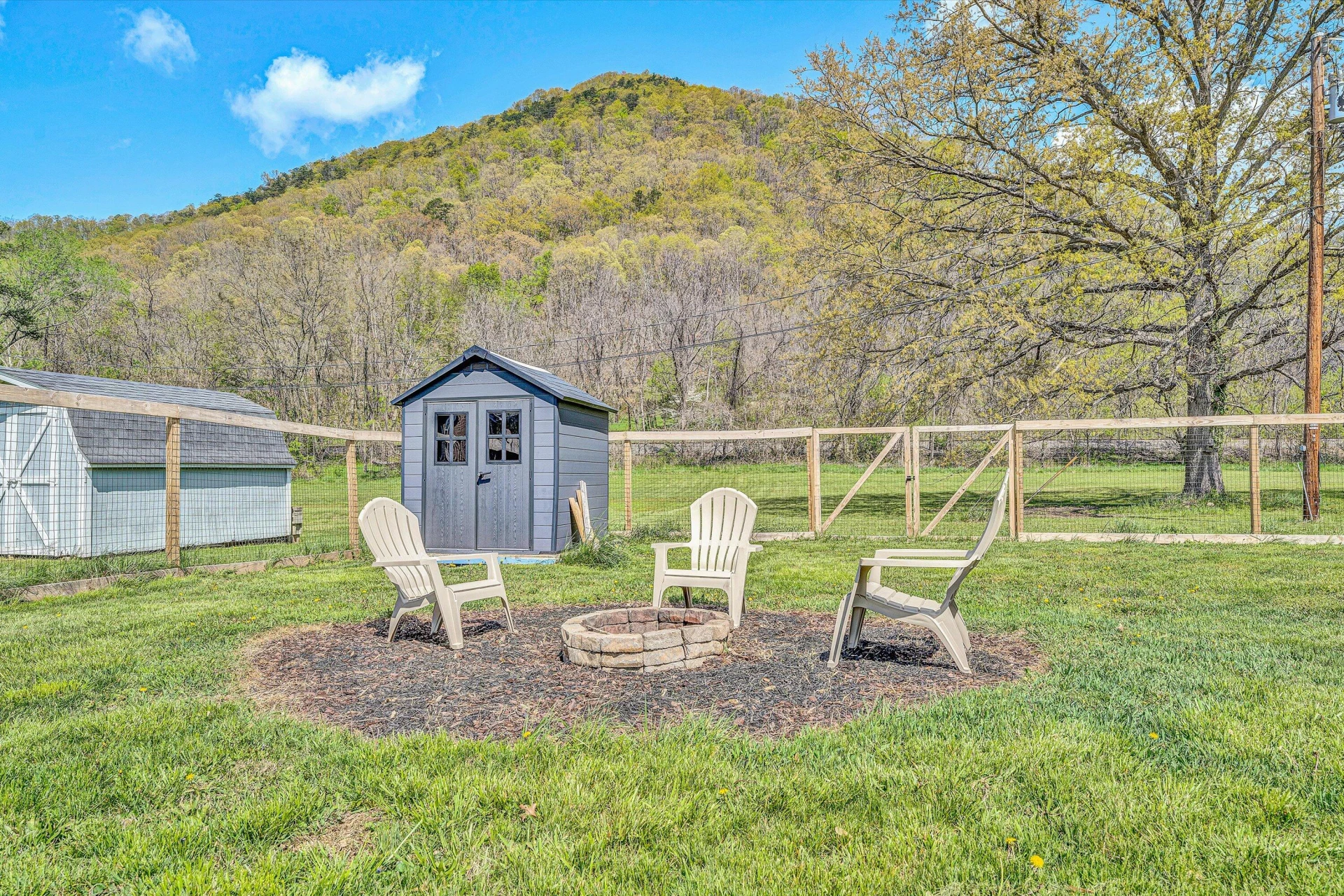 1126 Anderson ST - Photo 31