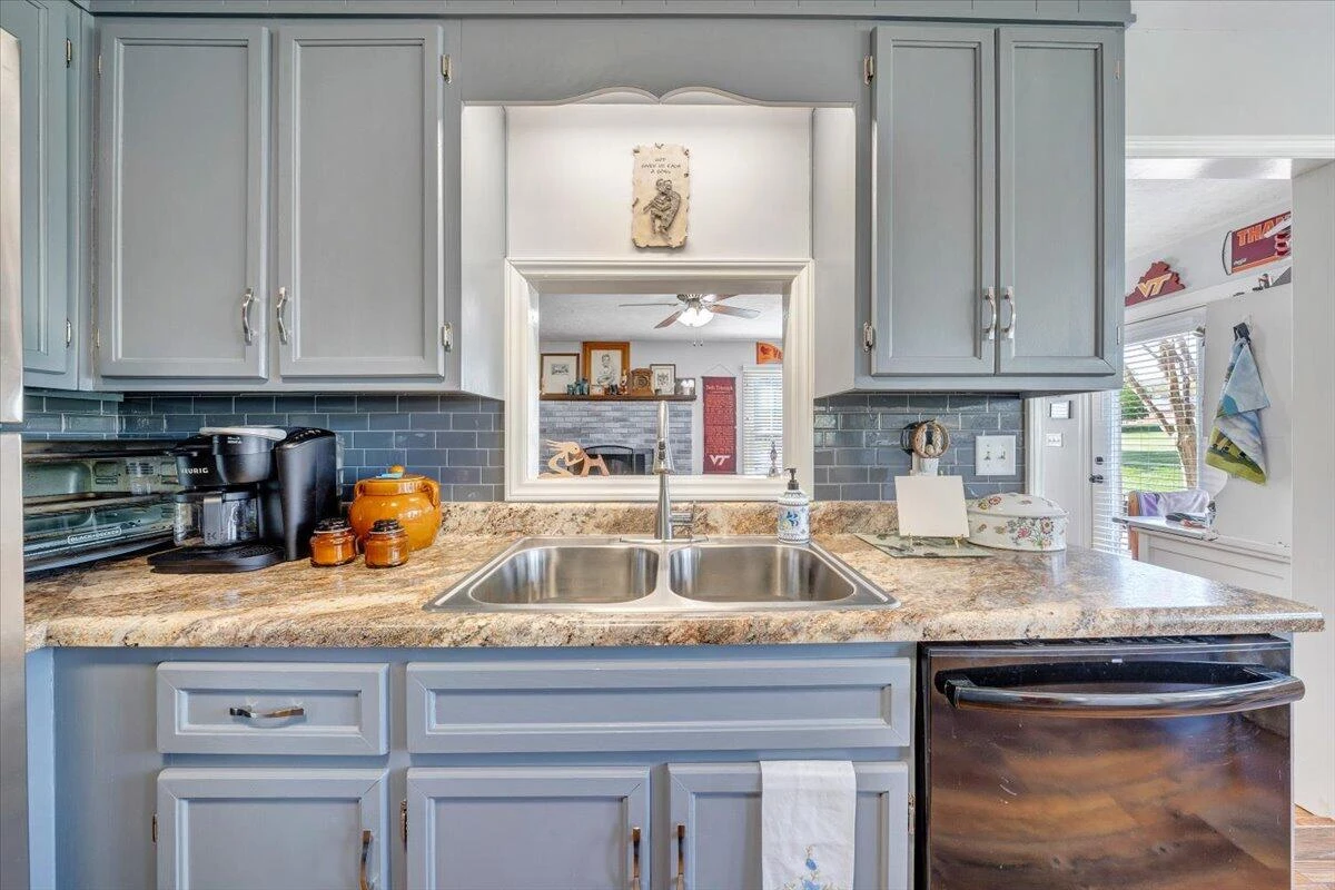 49 Coachman PL - Photo 19