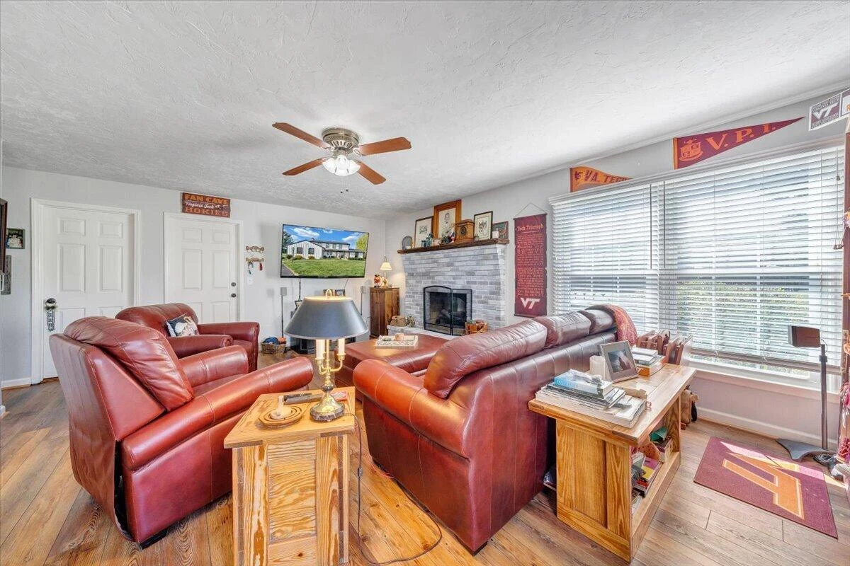 49 Coachman PL - Photo 25