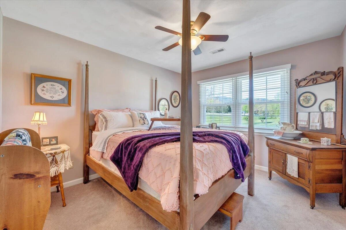 49 Coachman PL - Photo 34
