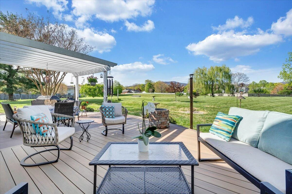 49 Coachman PL - Photo 44