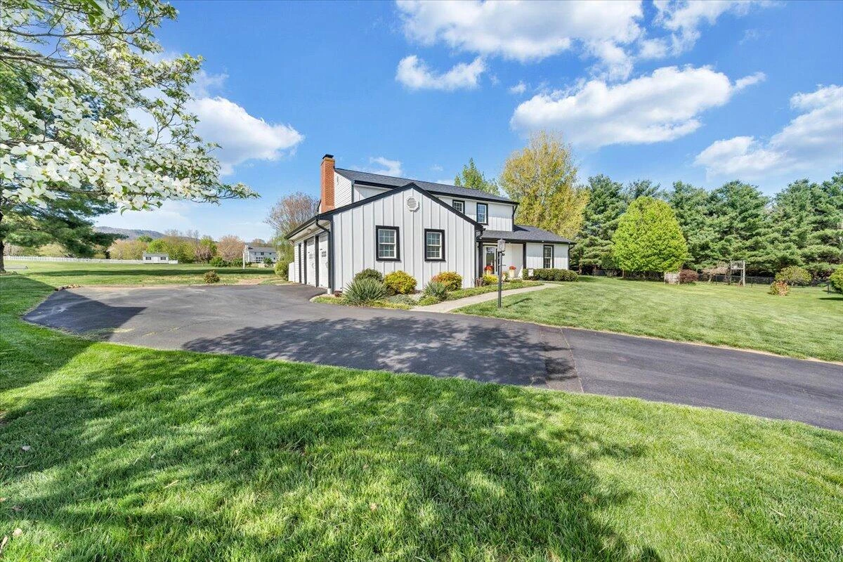 49 Coachman PL - Photo 58