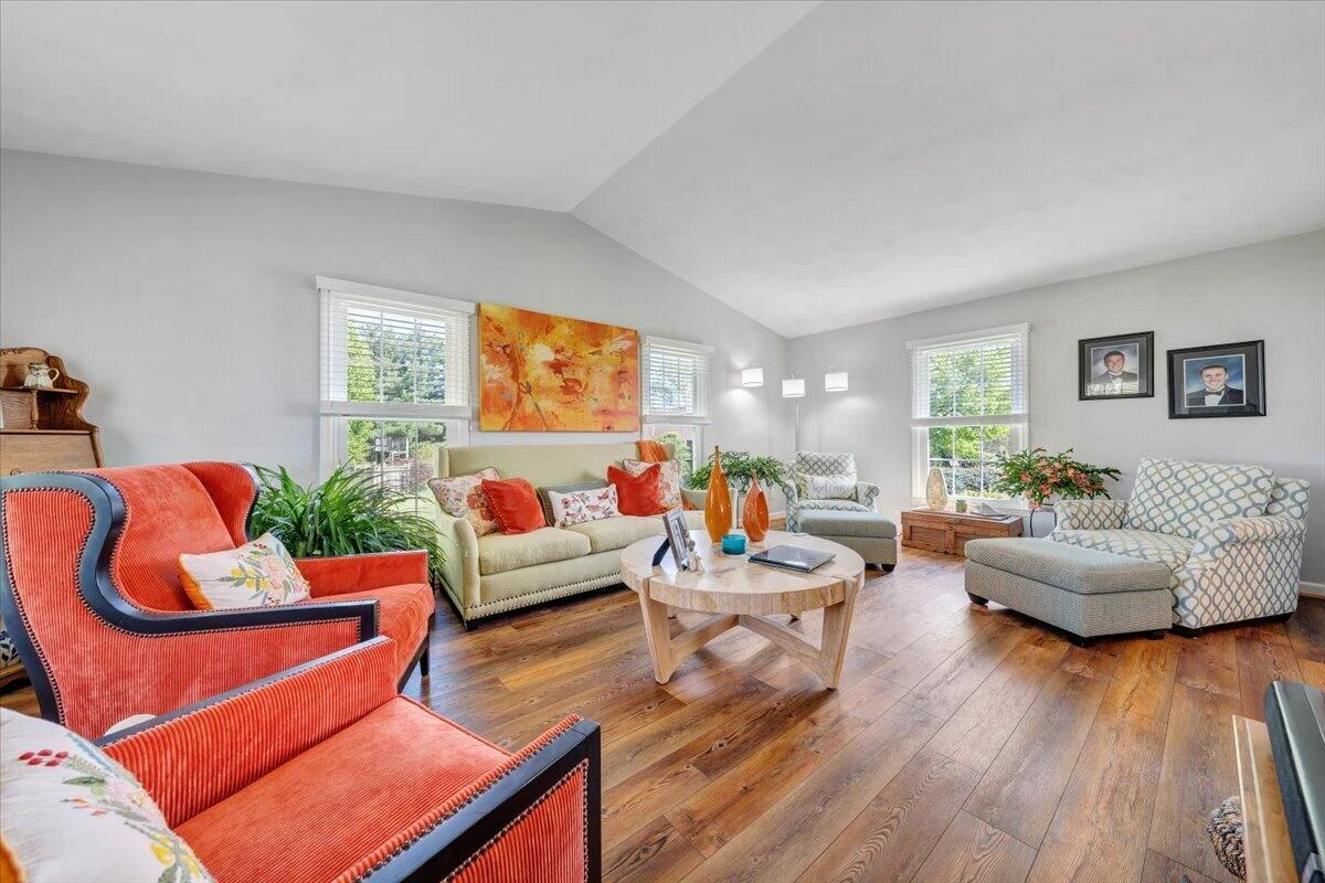 49 Coachman PL - Photo 9