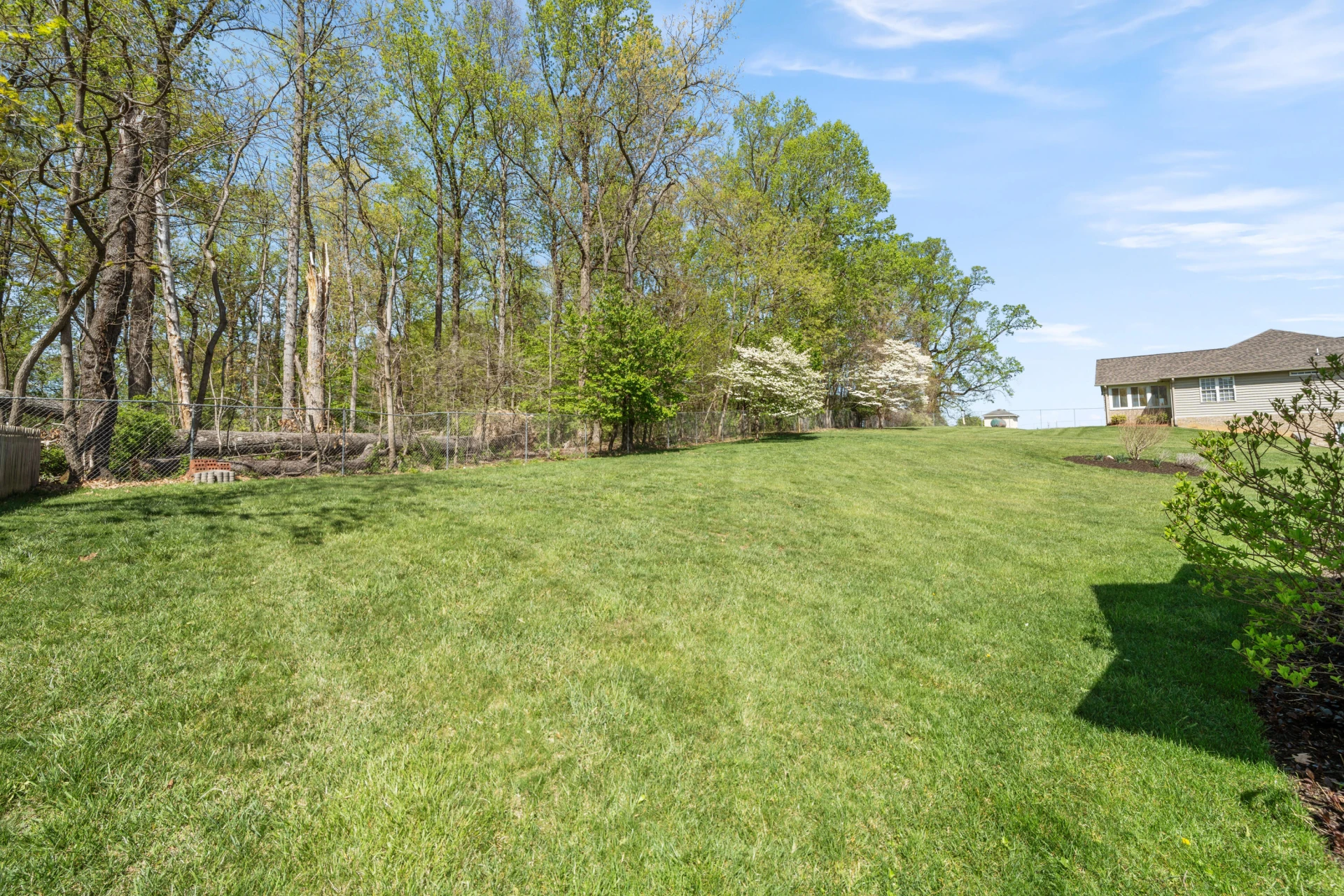 475 Wentworth LN - Photo 34