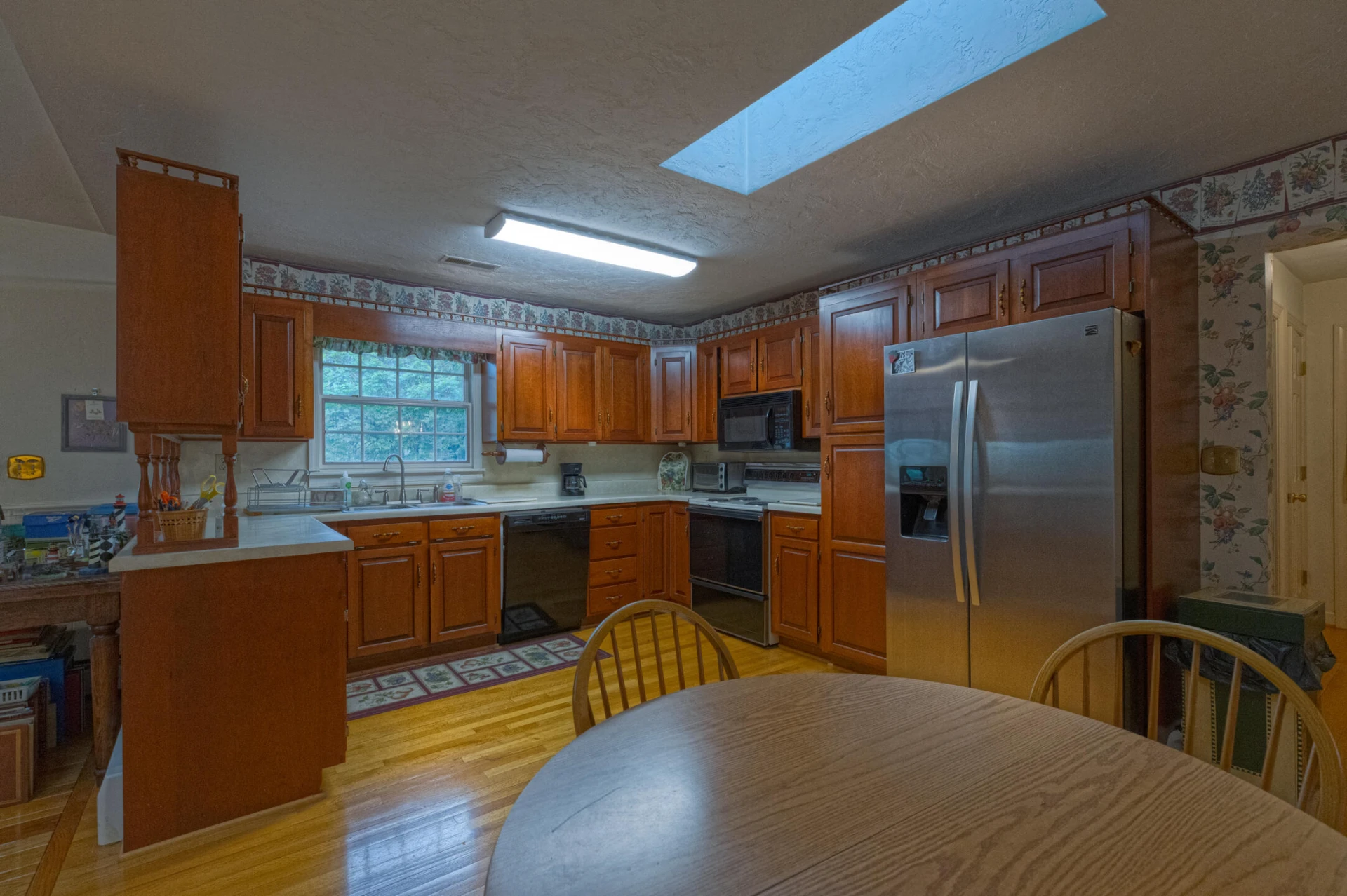 1615 Deyerle RD - Photo 13