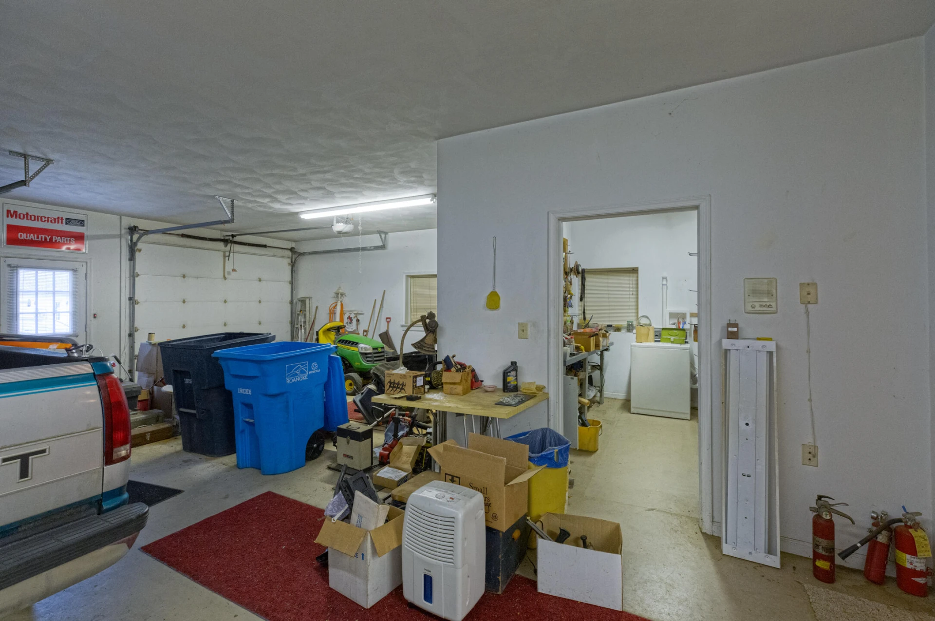 1615 Deyerle RD - Photo 29