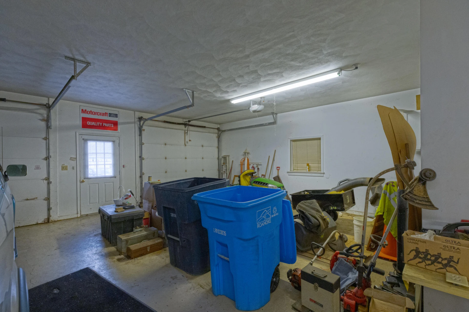 1615 Deyerle RD - Photo 31