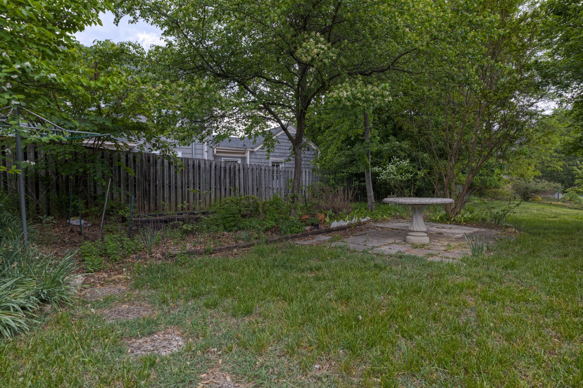 1615 Deyerle RD - Photo 39