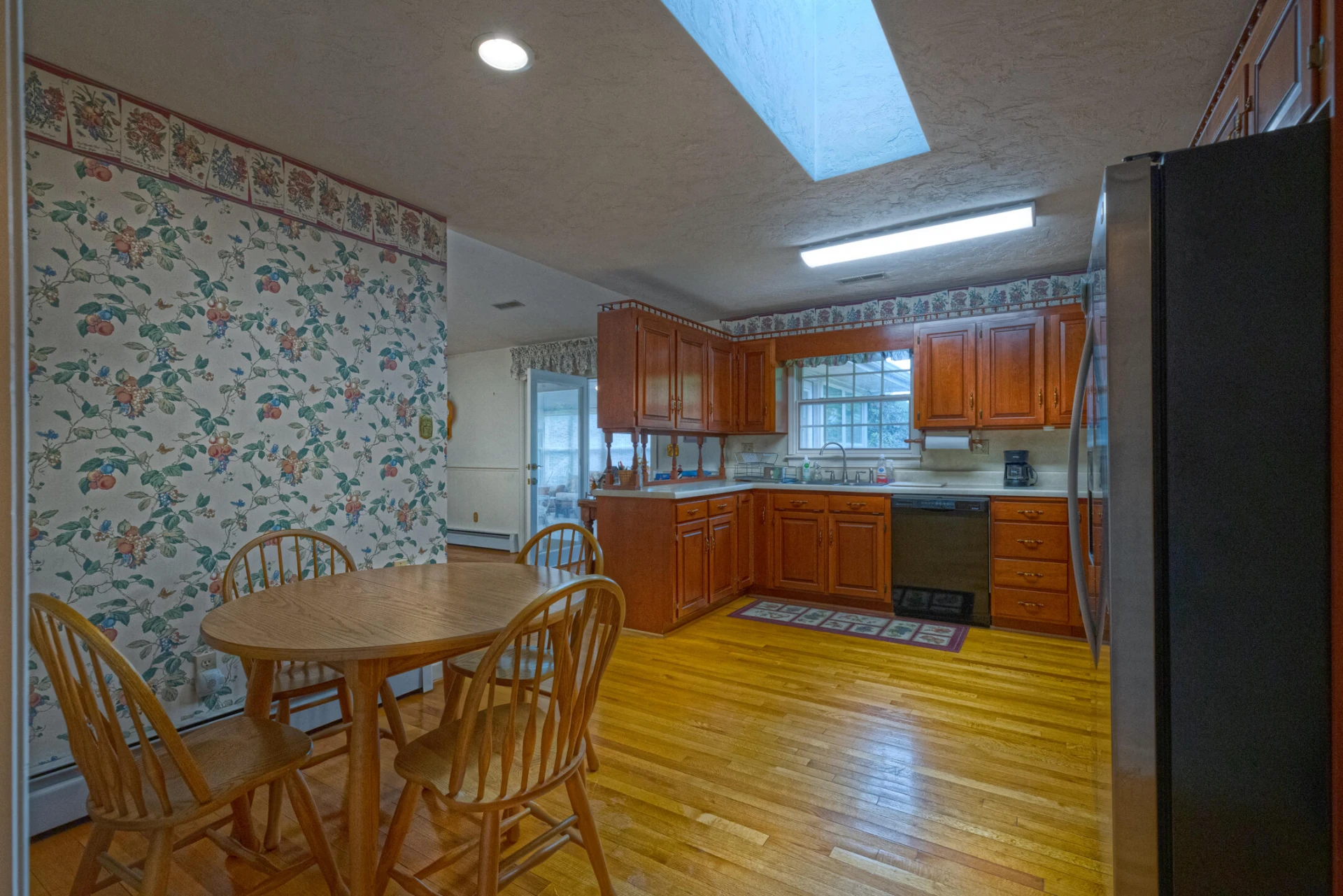 1615 Deyerle RD - Photo 9