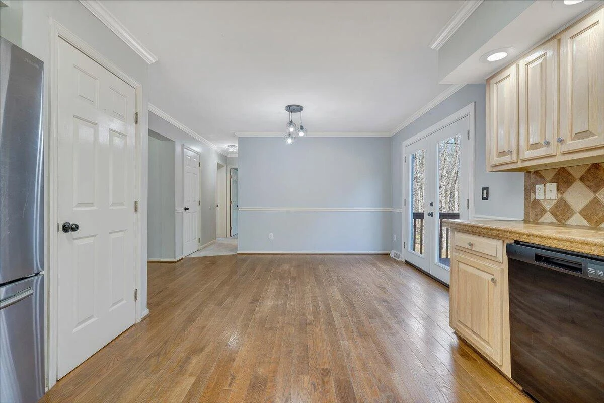 220 Regency BLVD - Photo 20