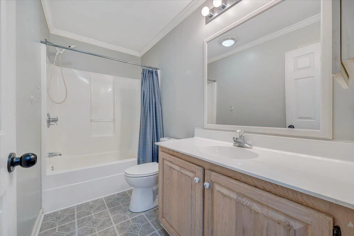 220 Regency BLVD - Photo 37