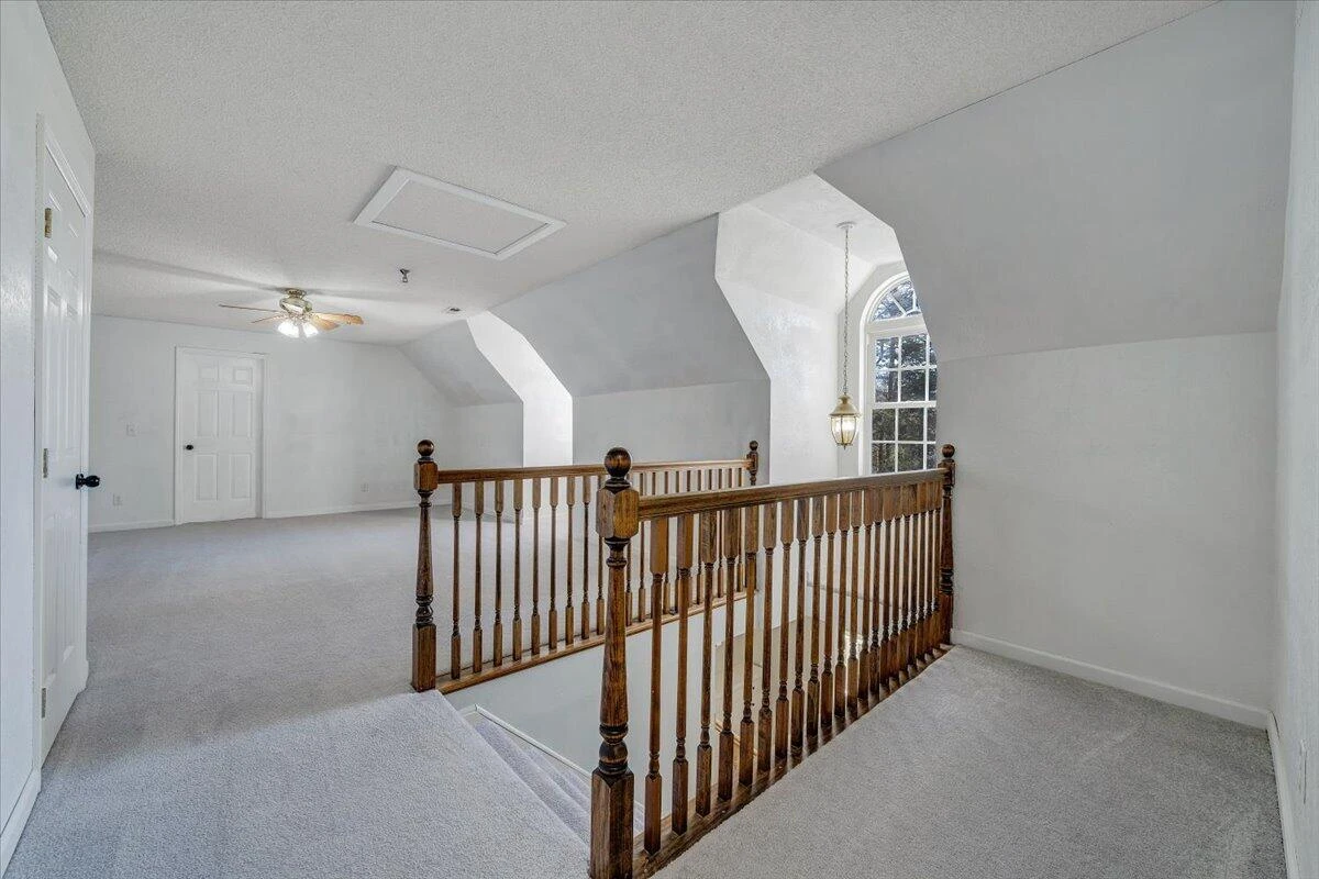 220 Regency BLVD - Photo 38