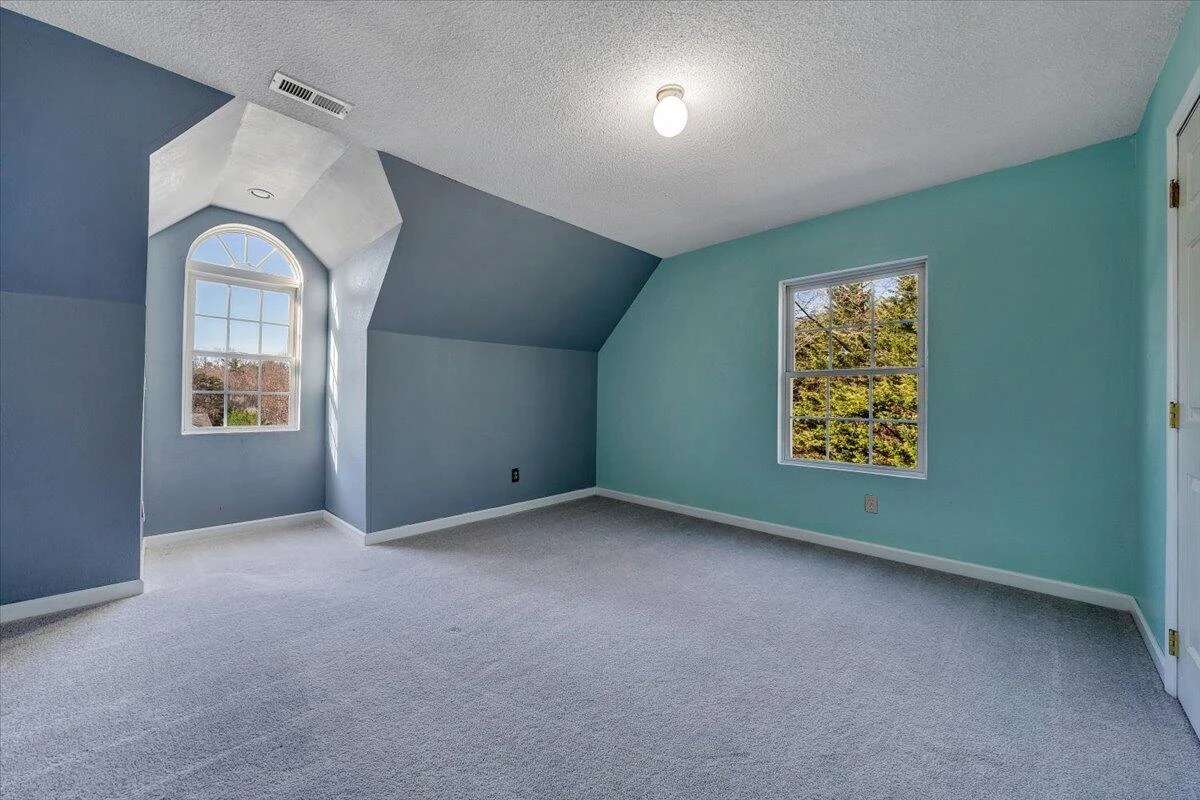 220 Regency BLVD - Photo 41