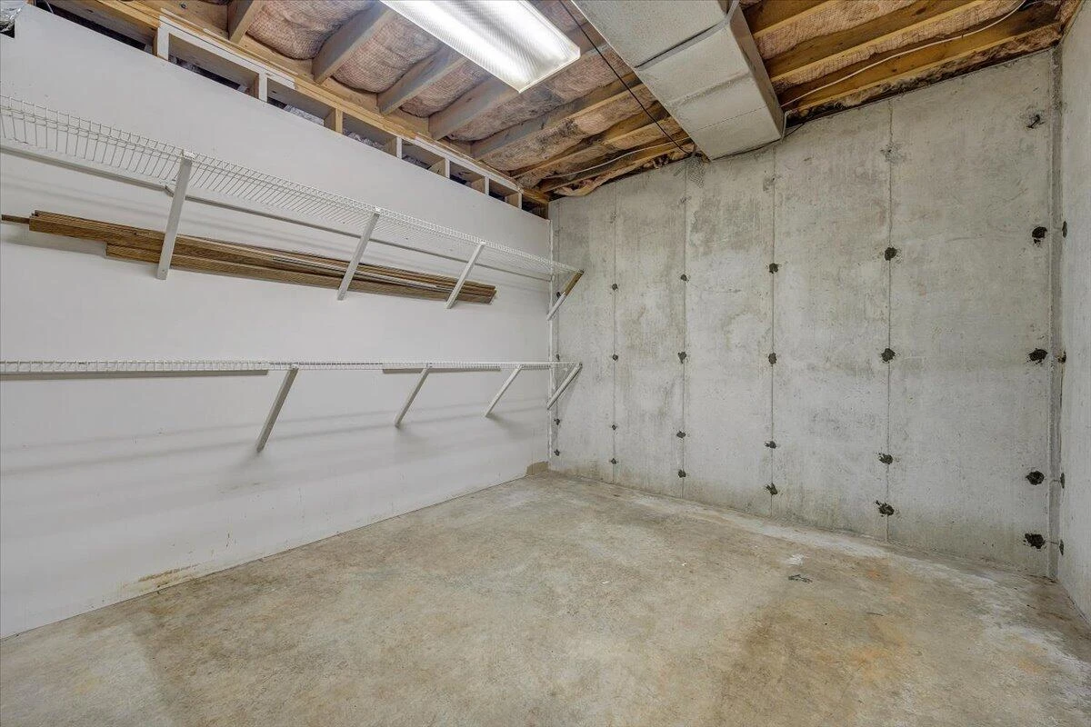 220 Regency BLVD - Photo 50