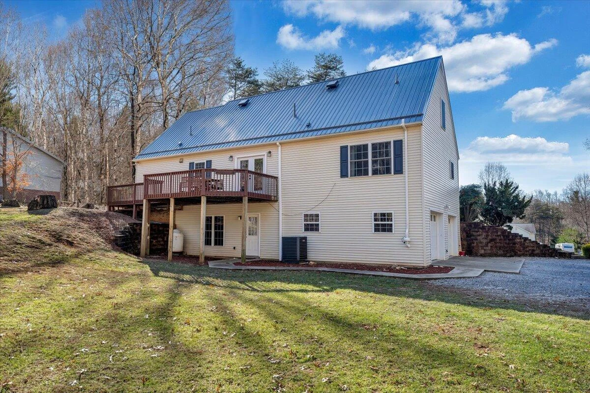220 Regency BLVD - Photo 59