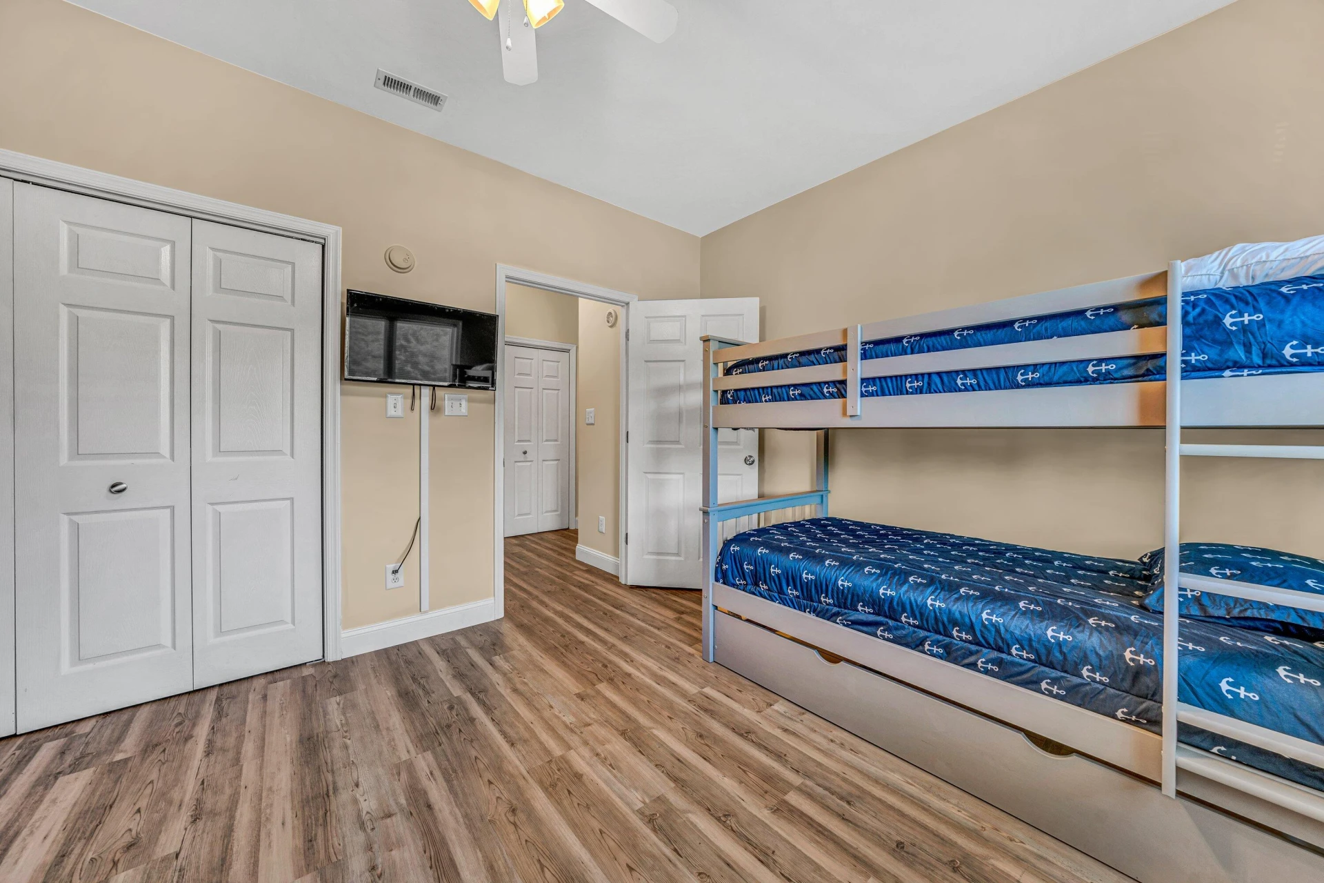 1137 Mariners WAY #42 - Photo 20