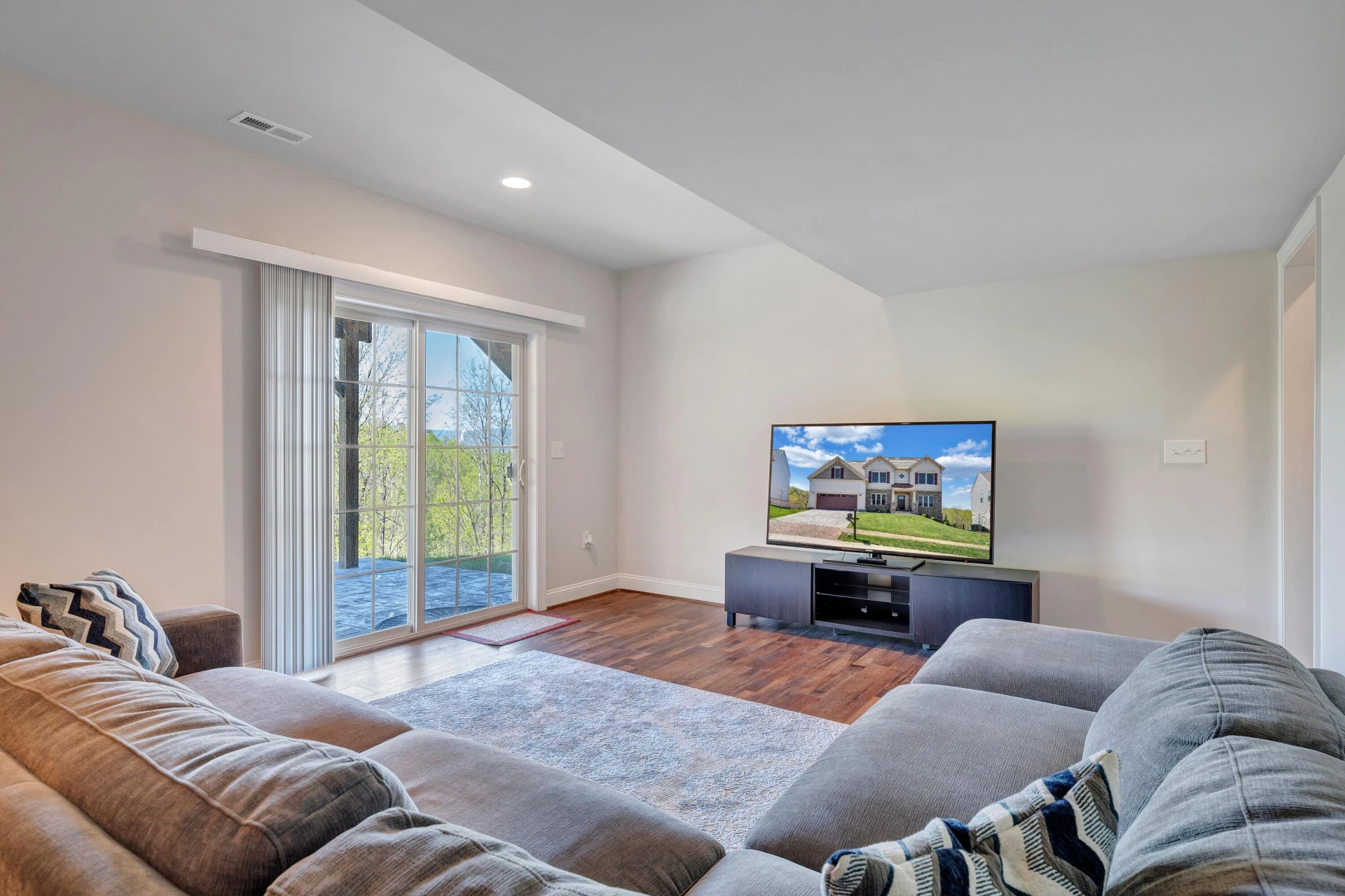 6946 Linn Cove CT - Photo 75