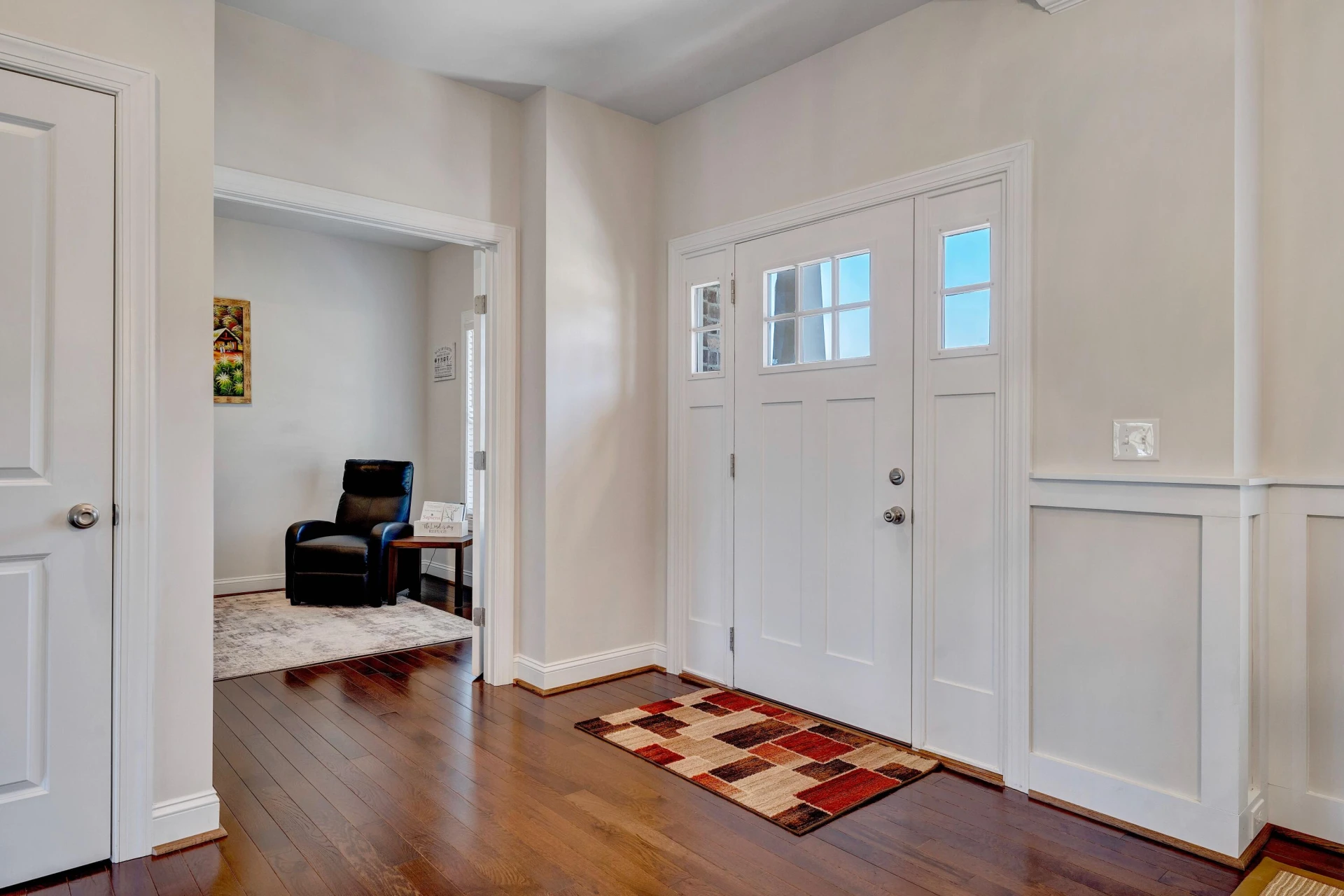 6946 Linn Cove CT - Photo 8