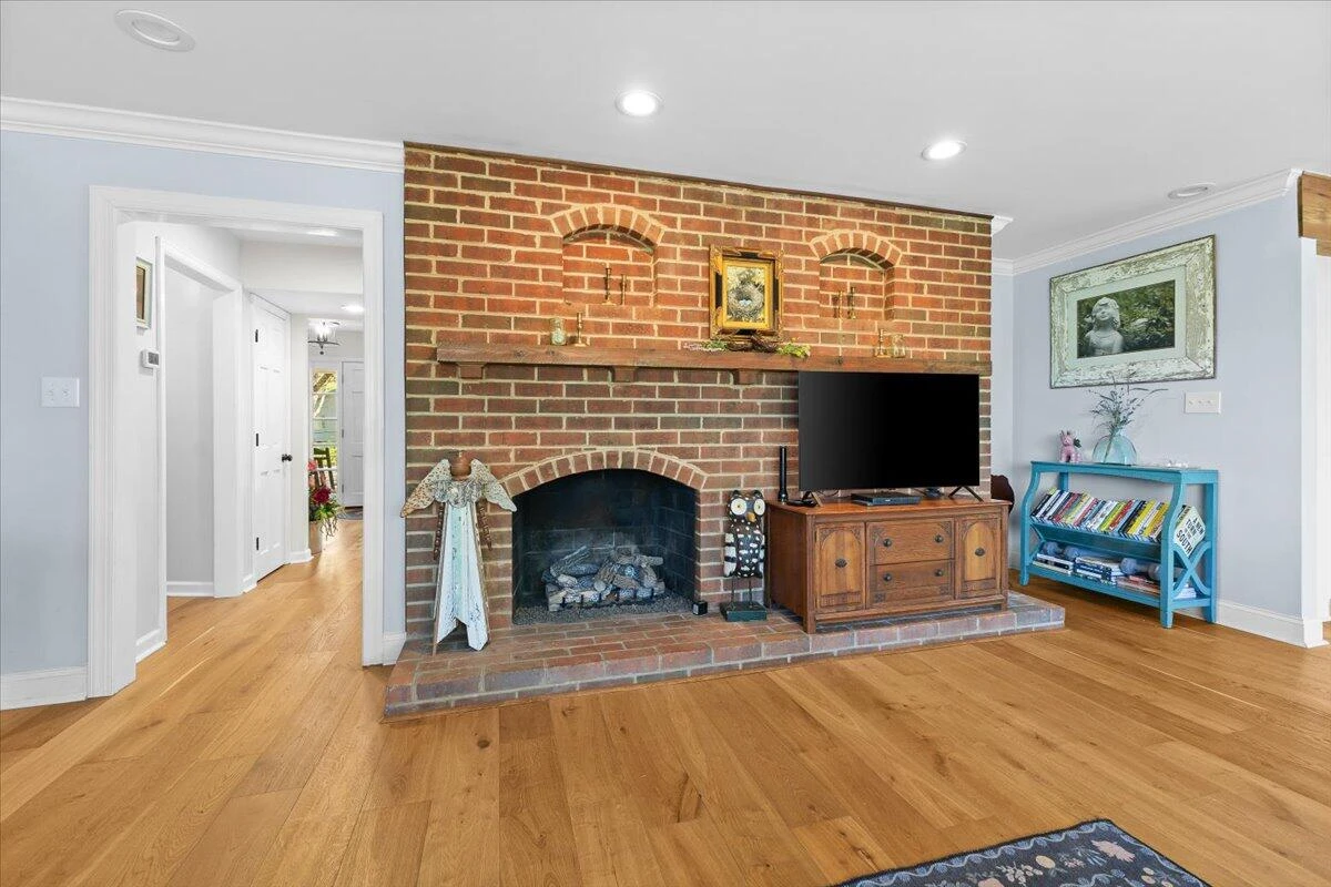 5011 Hunting Hills DR - Photo 24